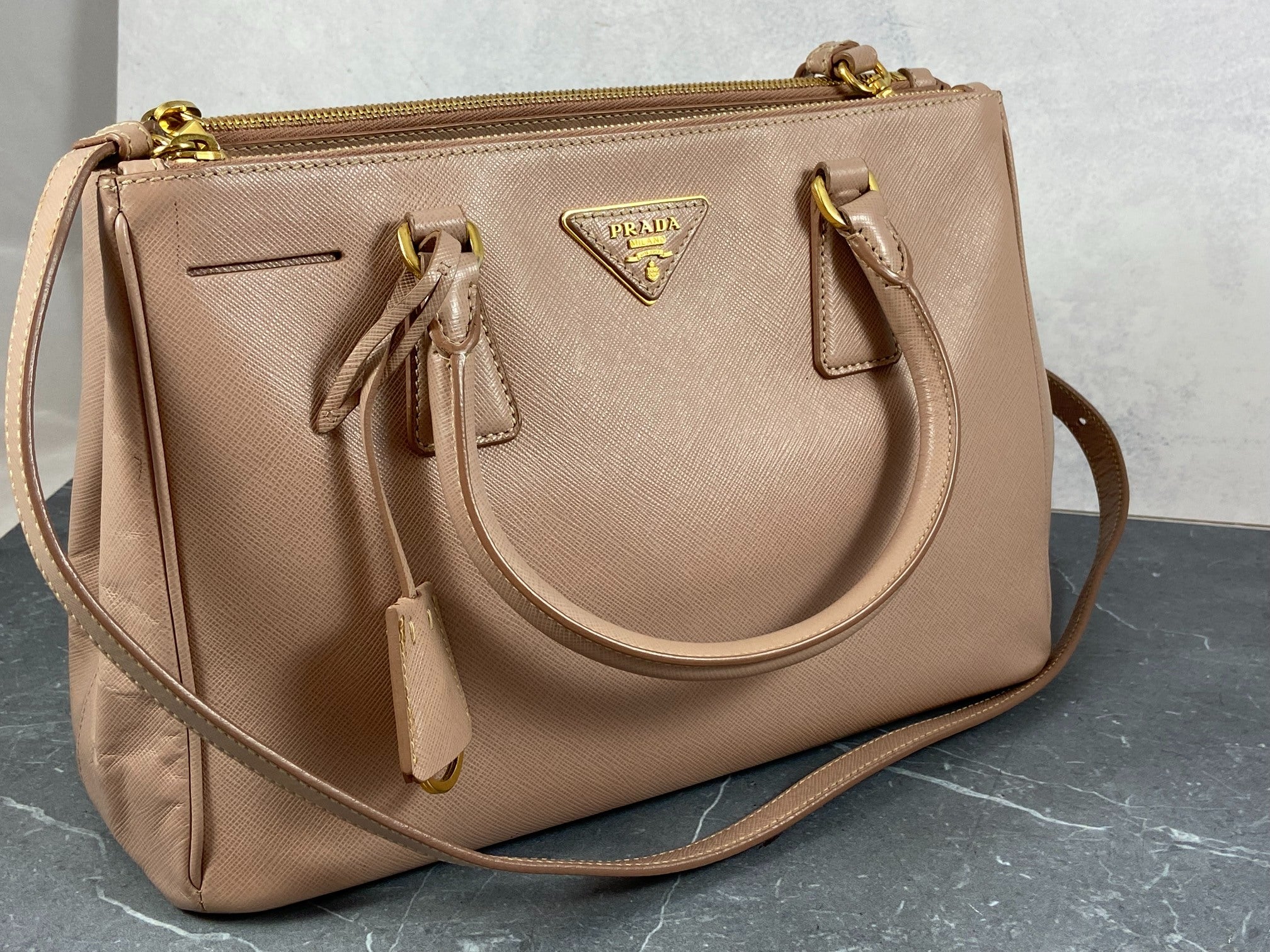 Prada Galleria Hand Bag Rose Saffiano Leather