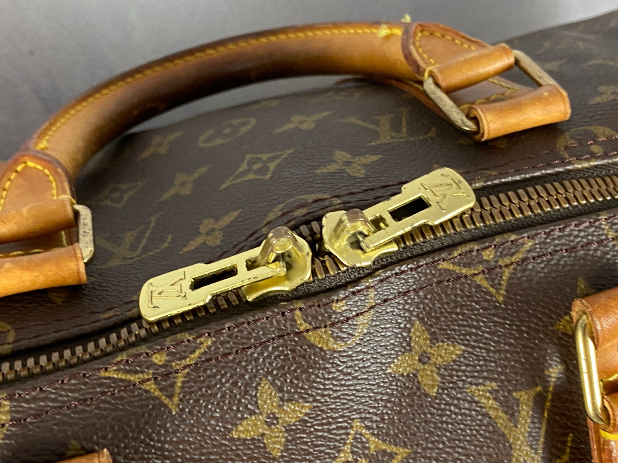 Louis Vuitton Keepall 50 Bandoulière Monogram Canvas