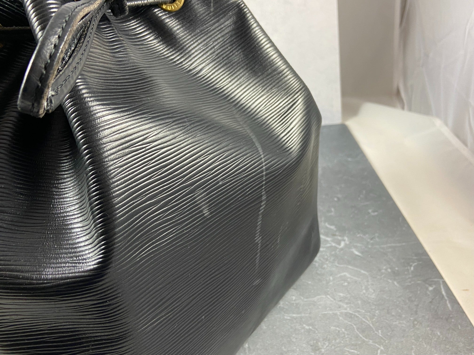 Louis Vuitton Sac Noé Petit Black Epi Leather