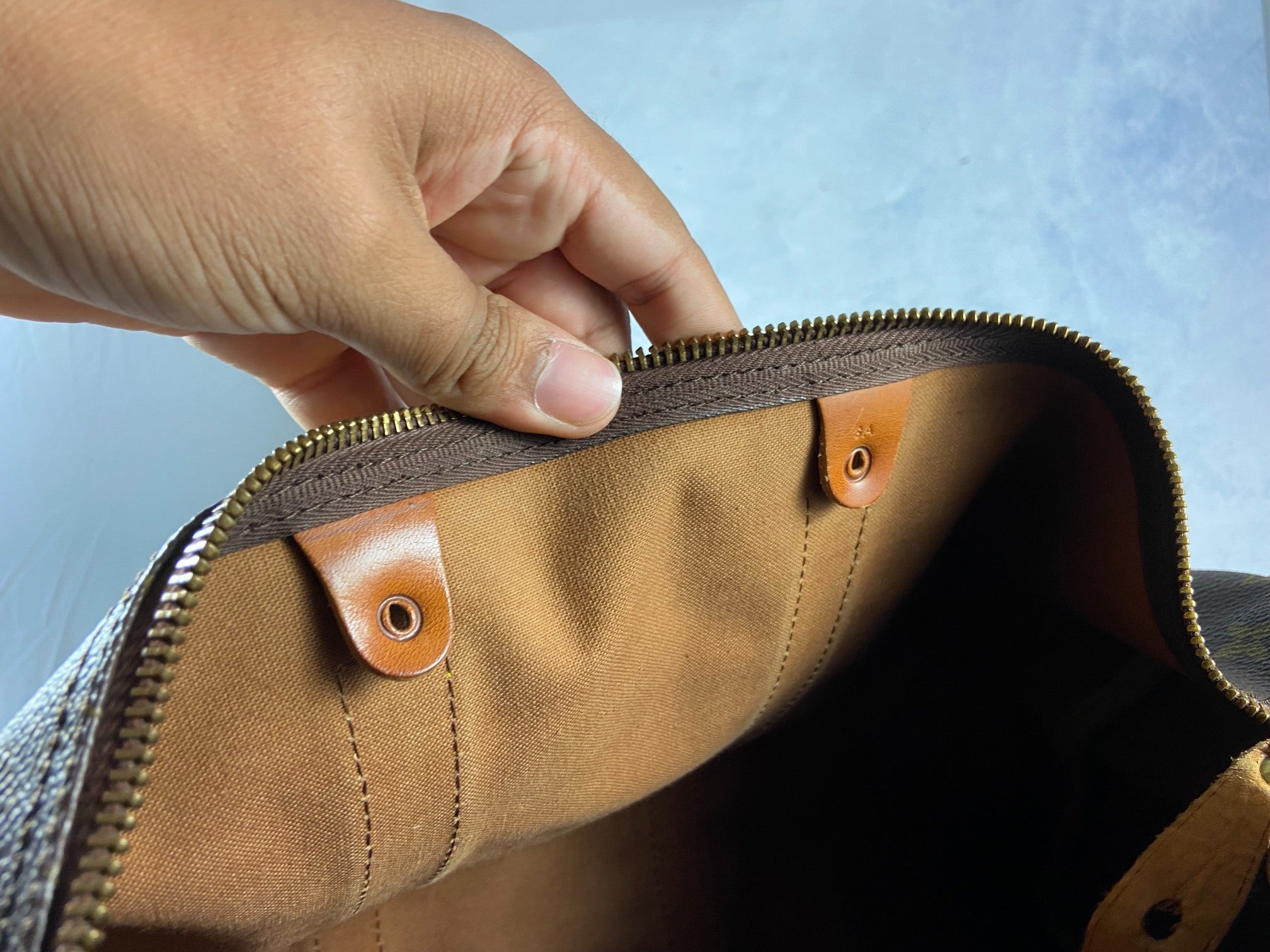 Louis Vuitton Keepall 45 Monogram Canvas