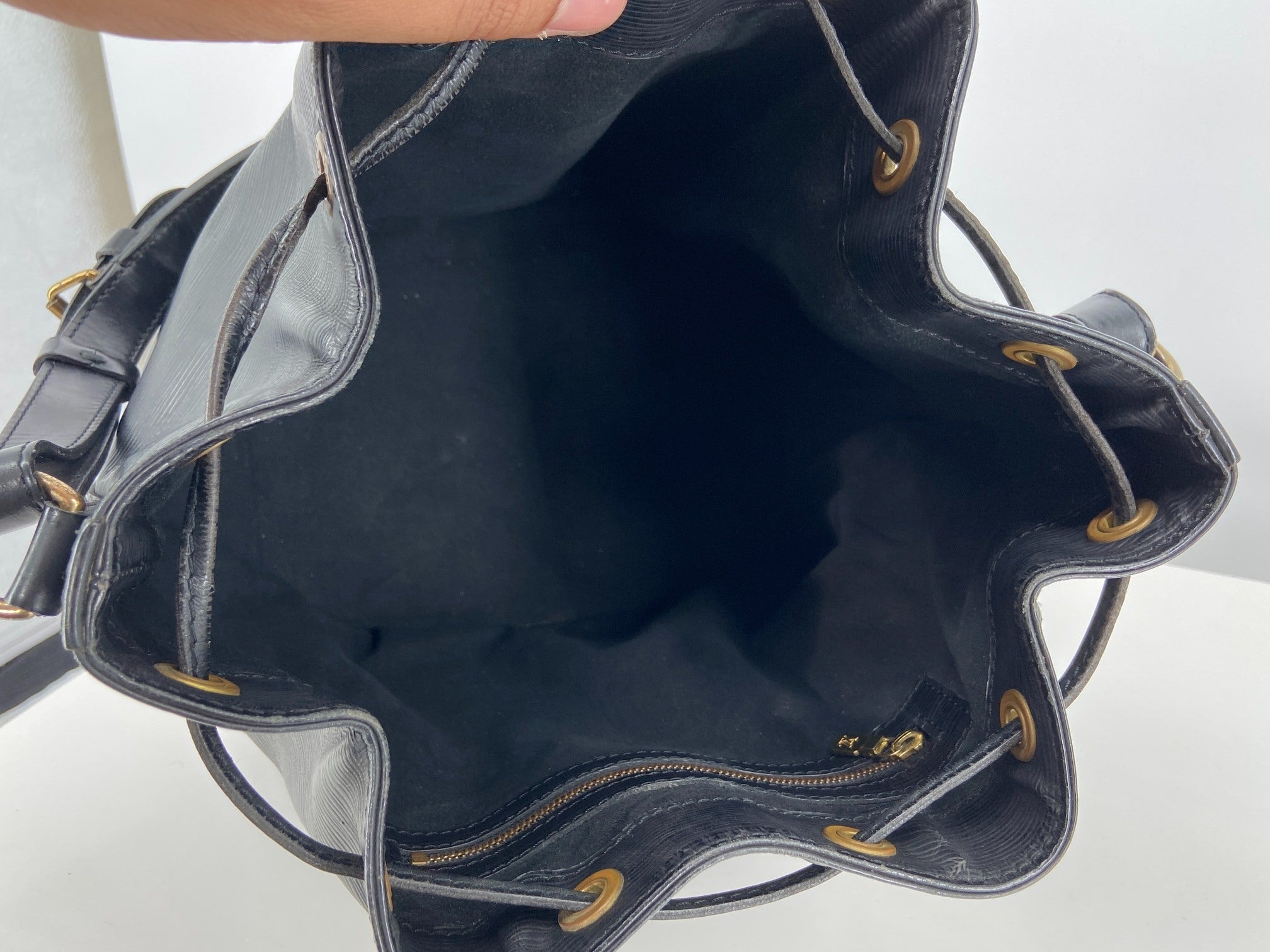 Louis Vuitton Sac Noé Petit Black Epi Leather