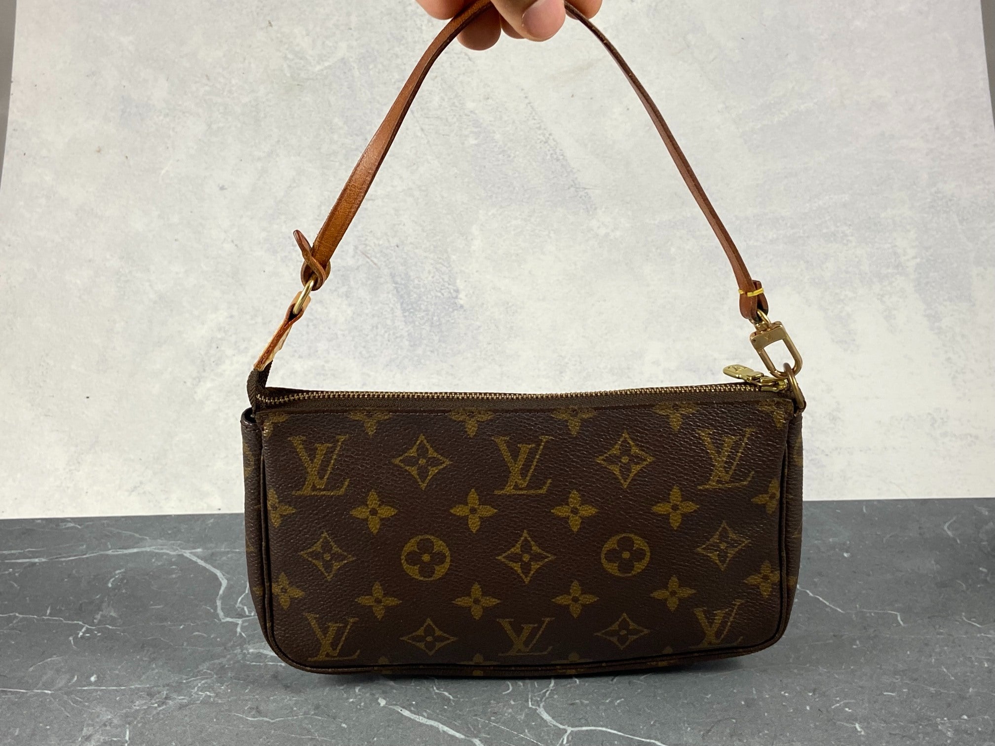 Louis Vuitton Pochette Accessoires Monogram Canvas