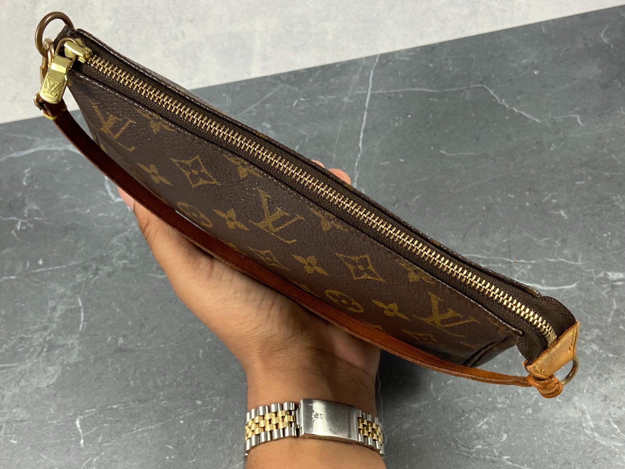 Louis Vuitton Pochette Accessoires Monogram Canvas