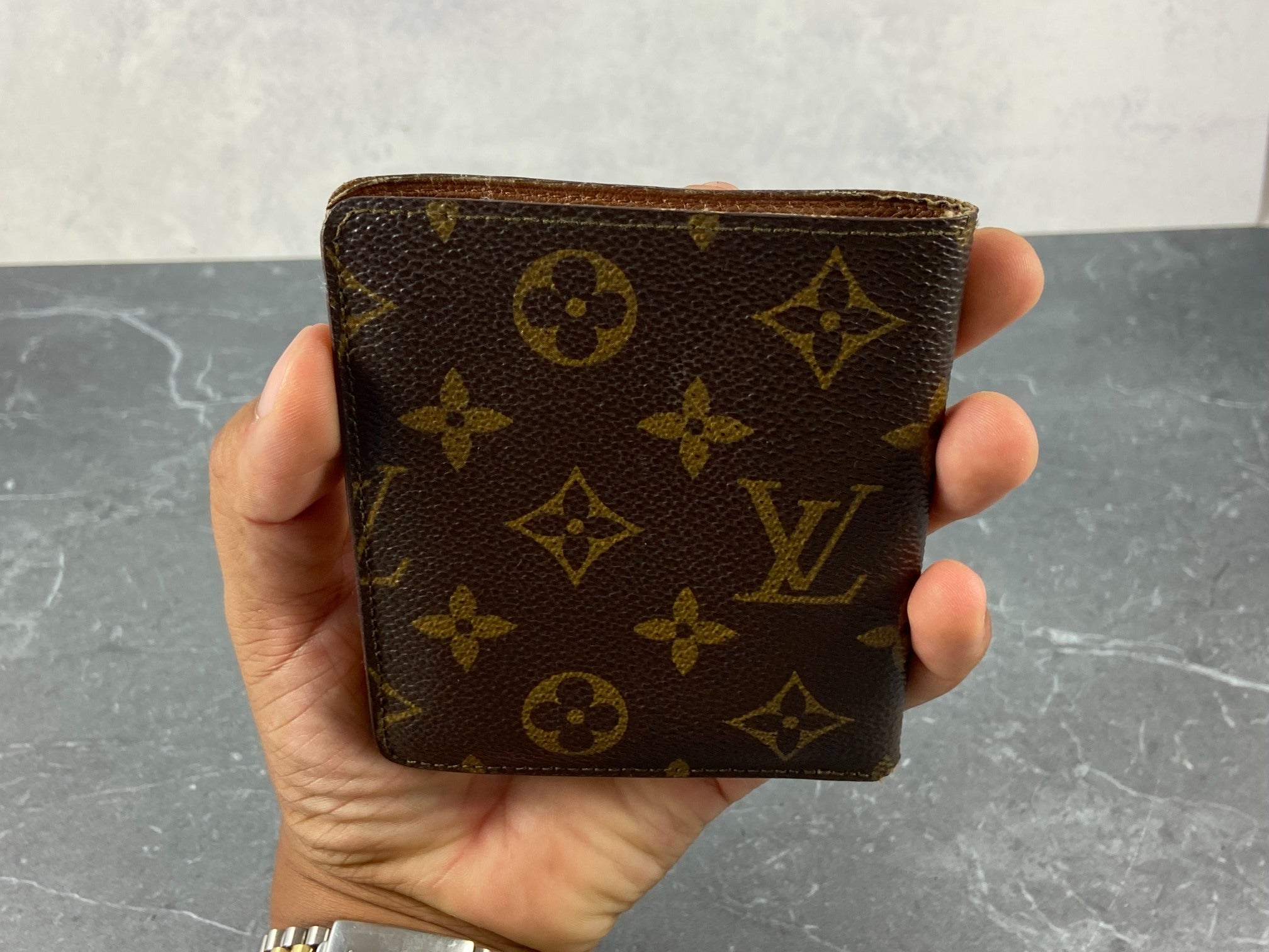 Louis Vuitton Porte-Billets 10 Card Wallet Monogram Canvas