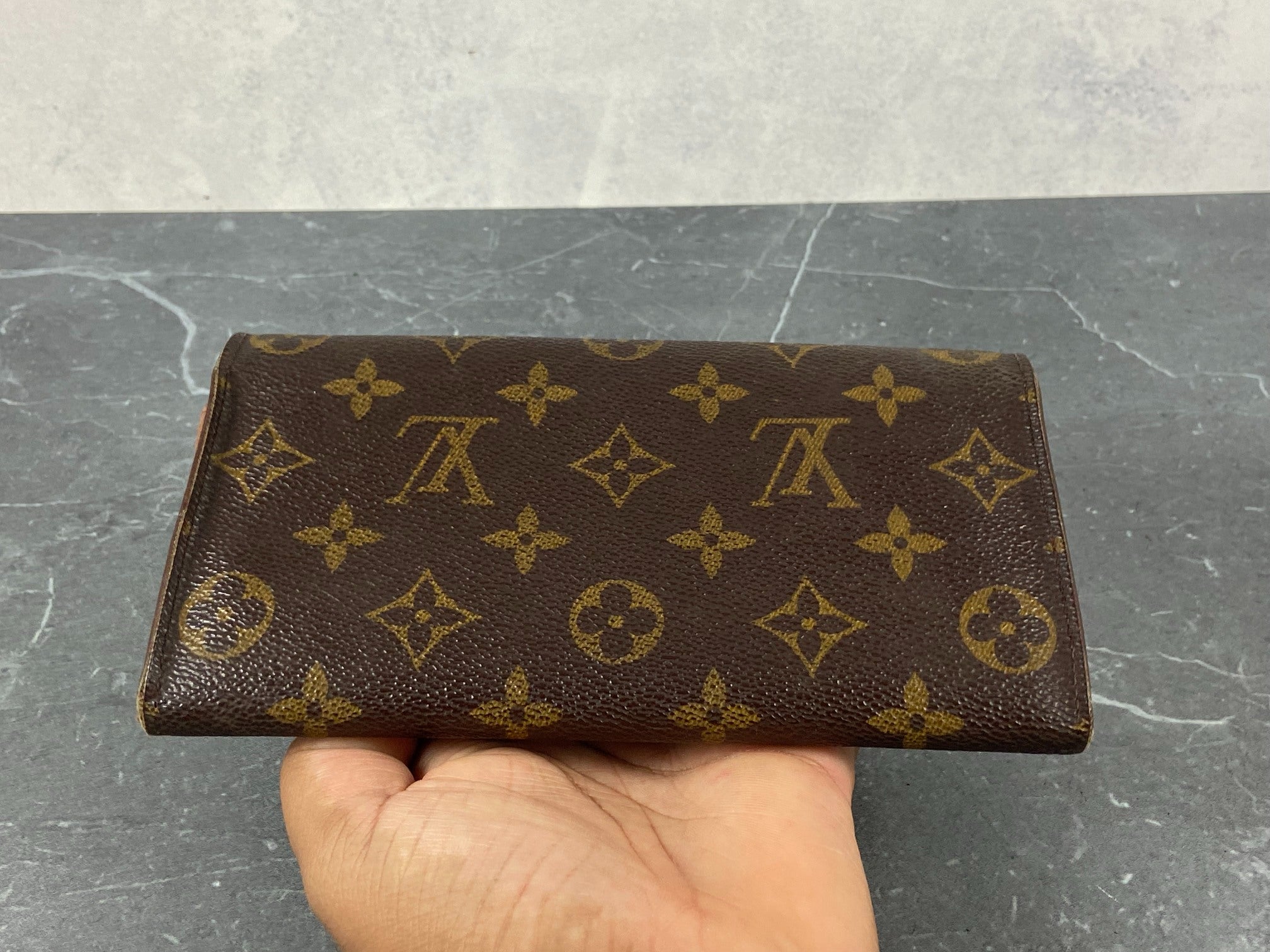 Louis Vuitton Sarah Wallet Monogram Canvas