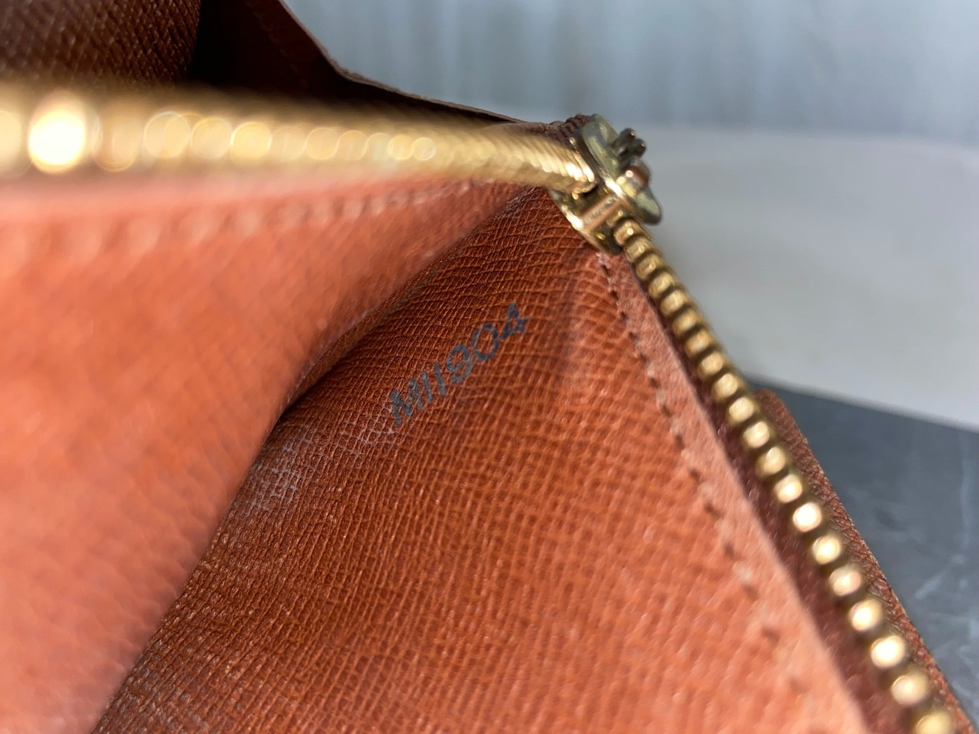 Louis Vuitton Sarah Wallet Monogram Canvas