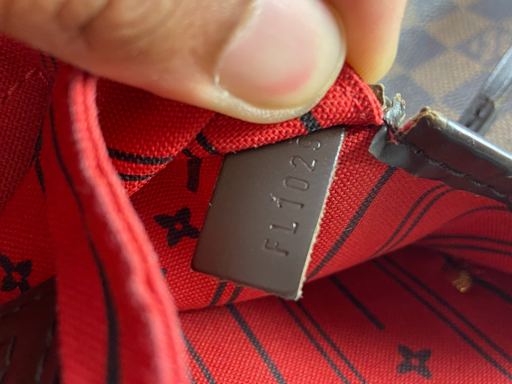 Louis Vuitton Neverfull GM Damier Ebene Canvas