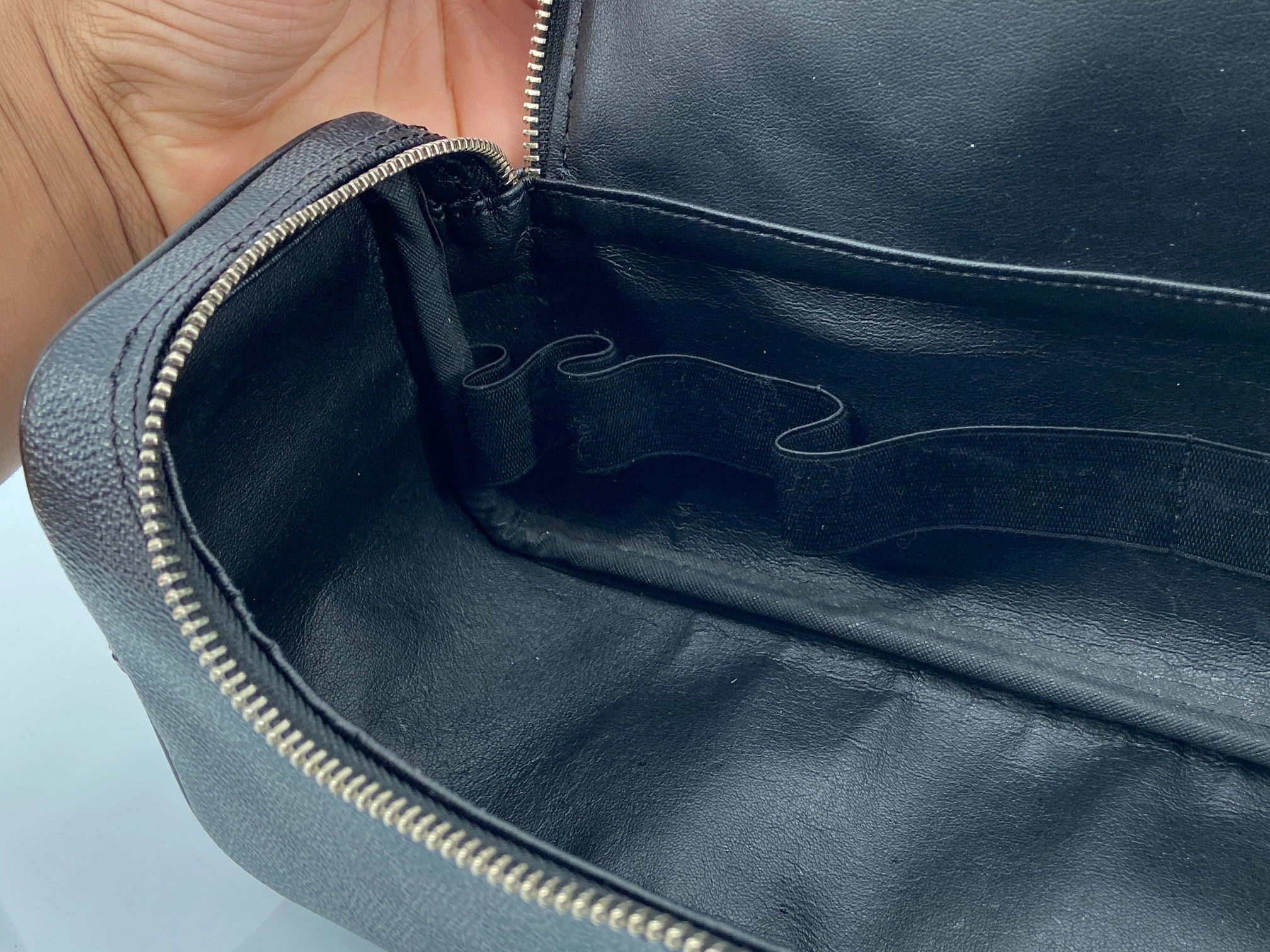 Louis Vuitton Dopp Kit Vanity Bag Damier Graphite Canvas incl. Dustbag