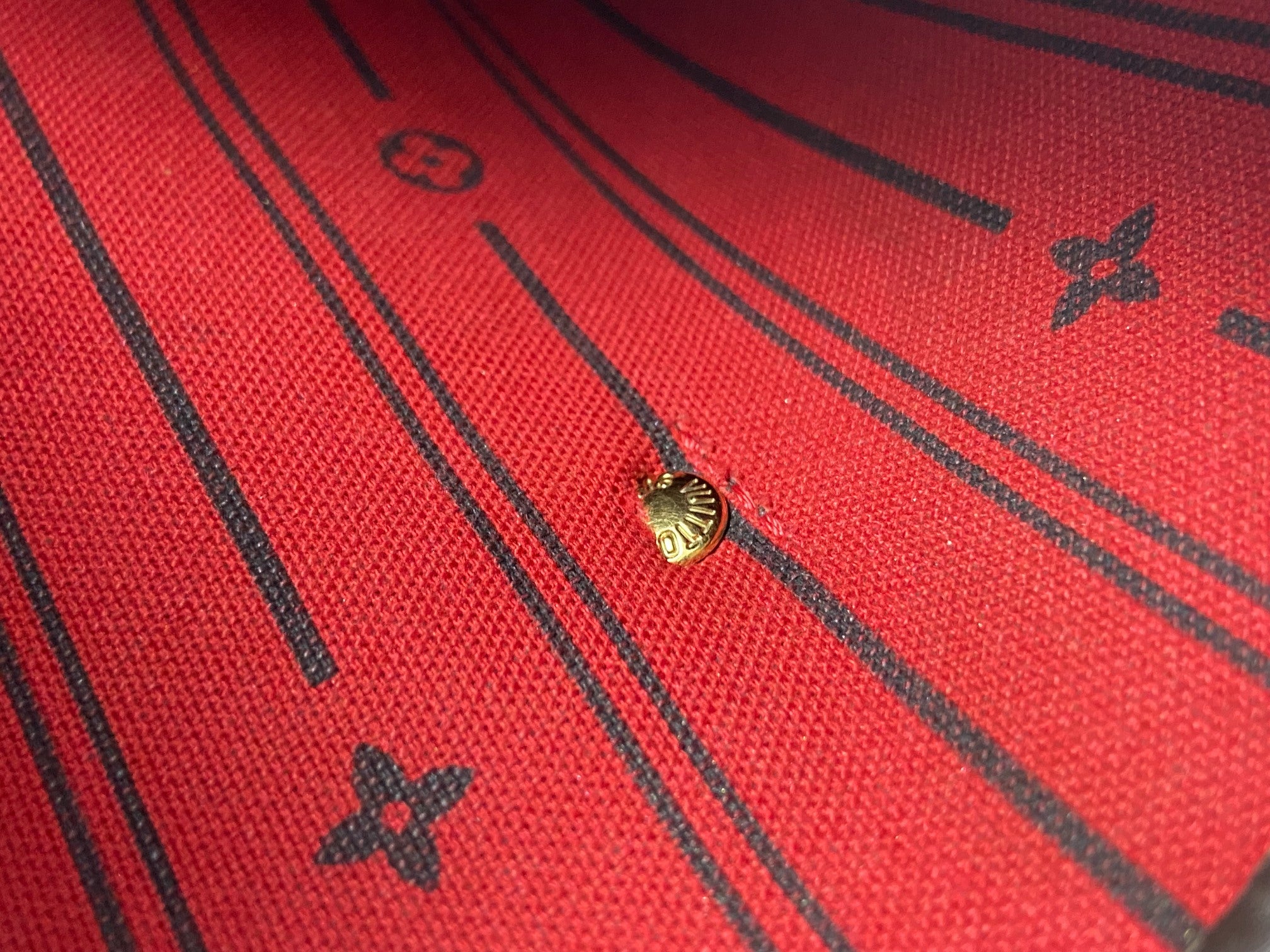 Louis Vuitton Neverfull GM Damier Ebene Canvas