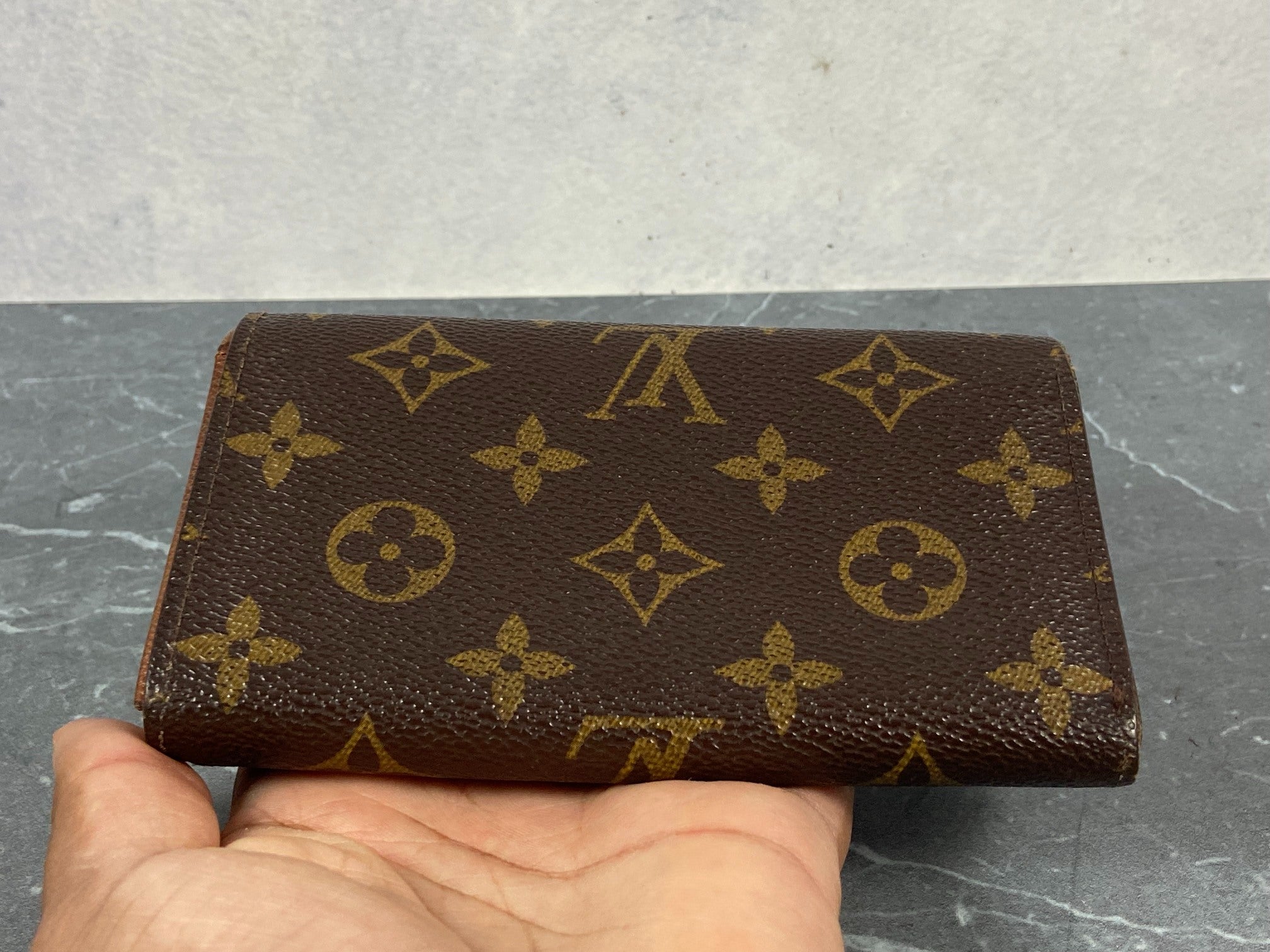 Louis Vuitton Porte-Monnaie Tresor Monogram Canvas