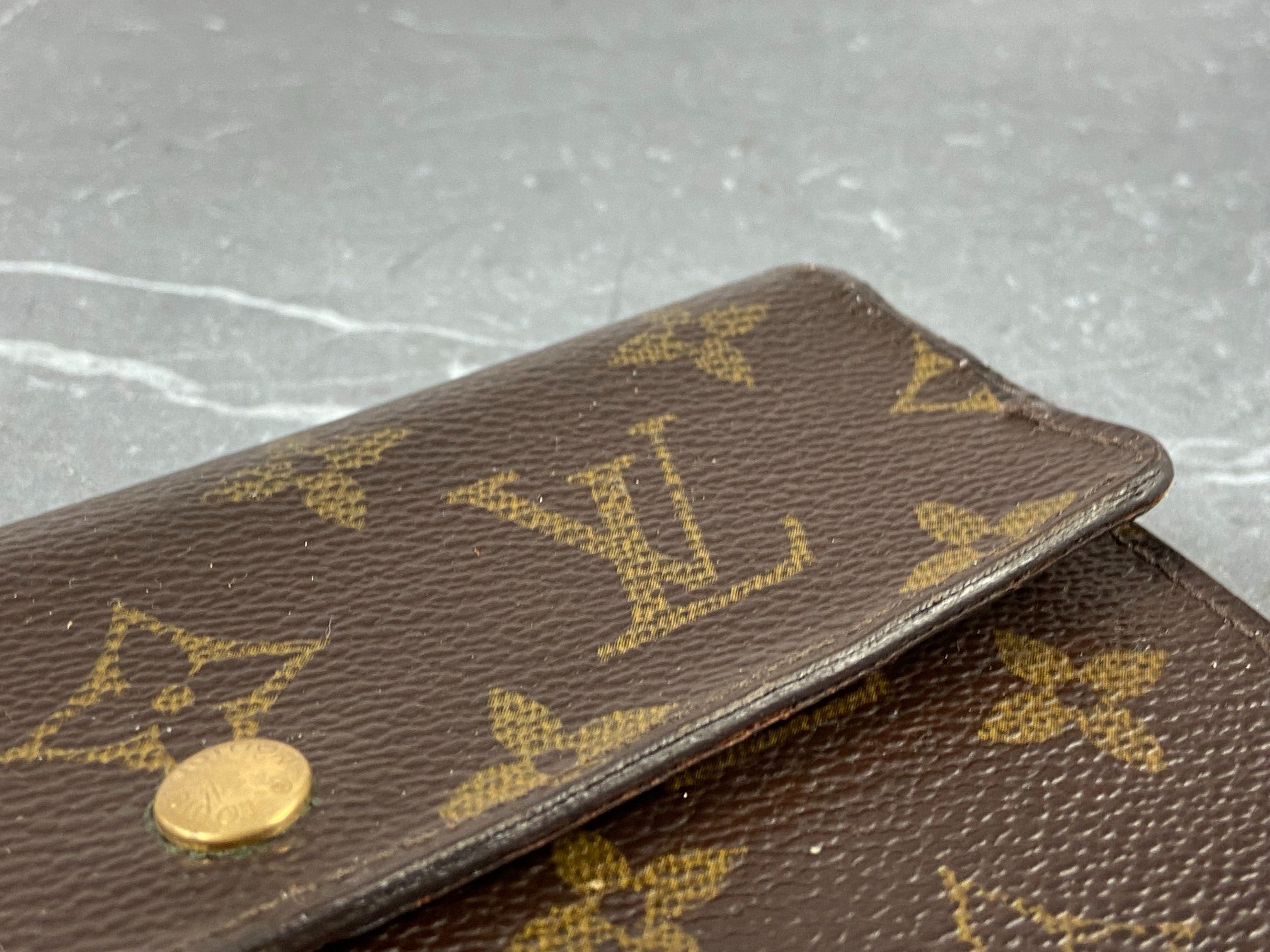 Louis Vuitton Porte Tresor Etui Wallet Monogram Canvas