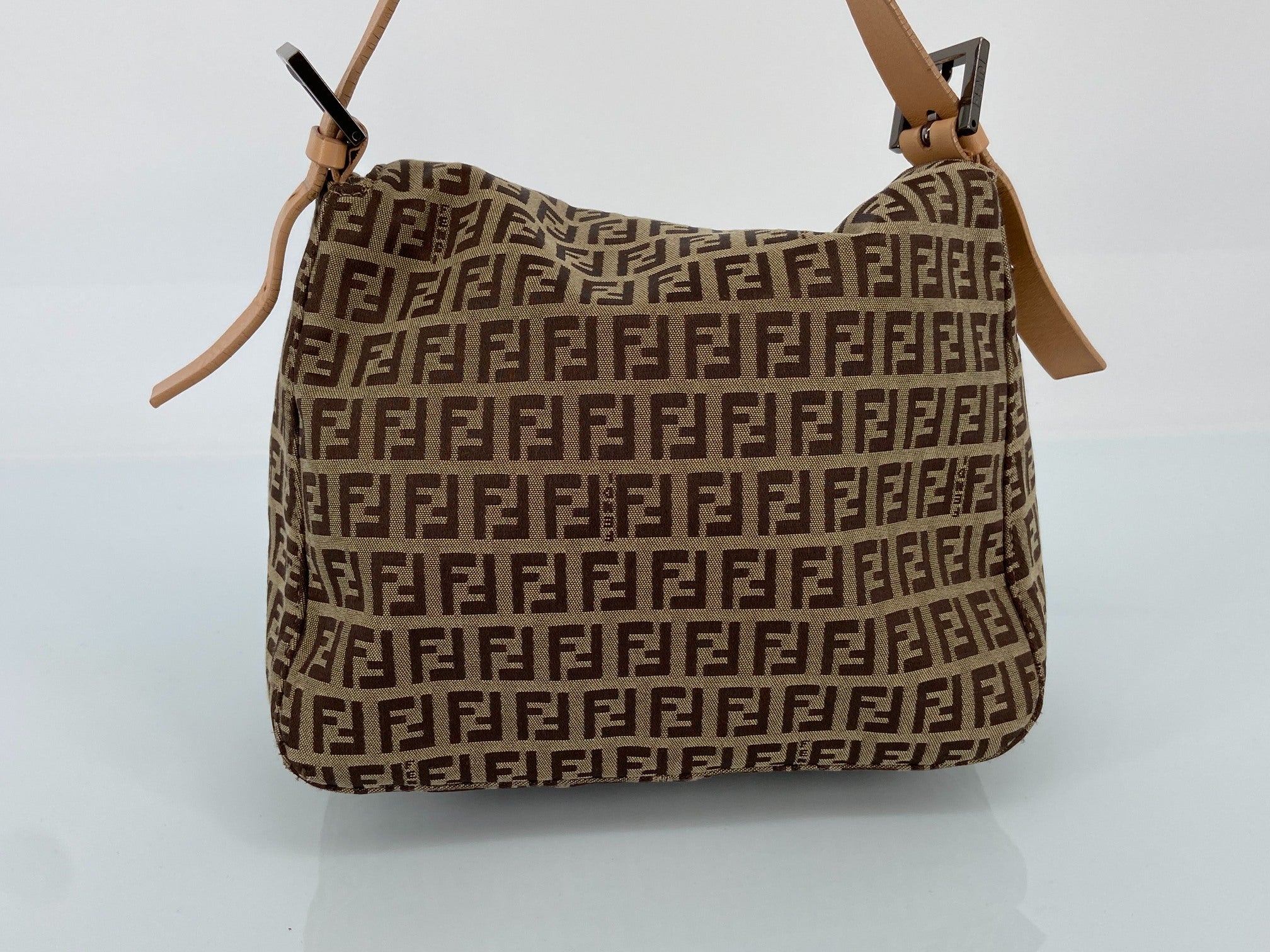 Fendi Mamma Baguette Bag Beige Zucchino Monogram