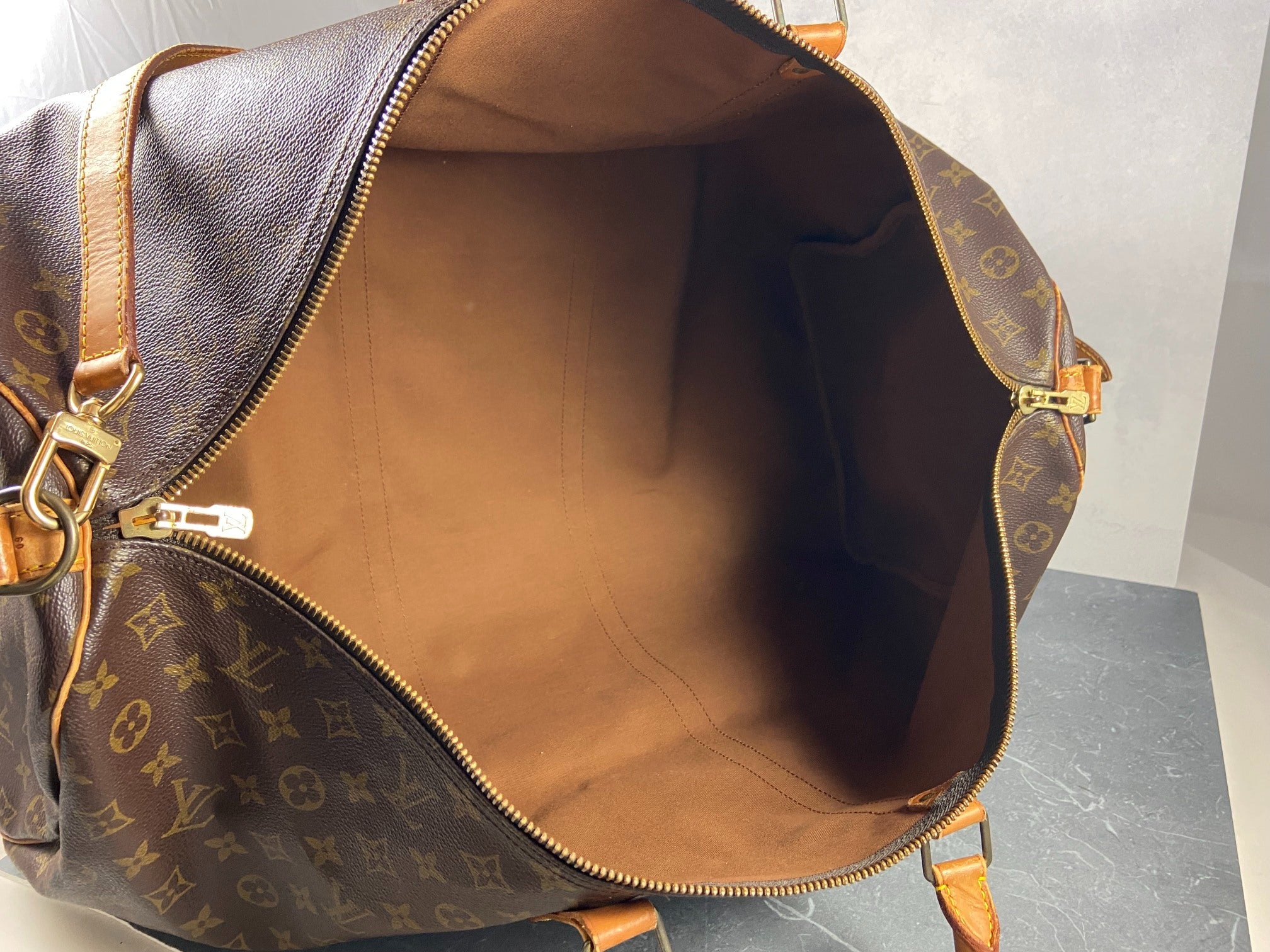 Louis Vuitton Keepall 60 Bandoulière Monogram Canvas