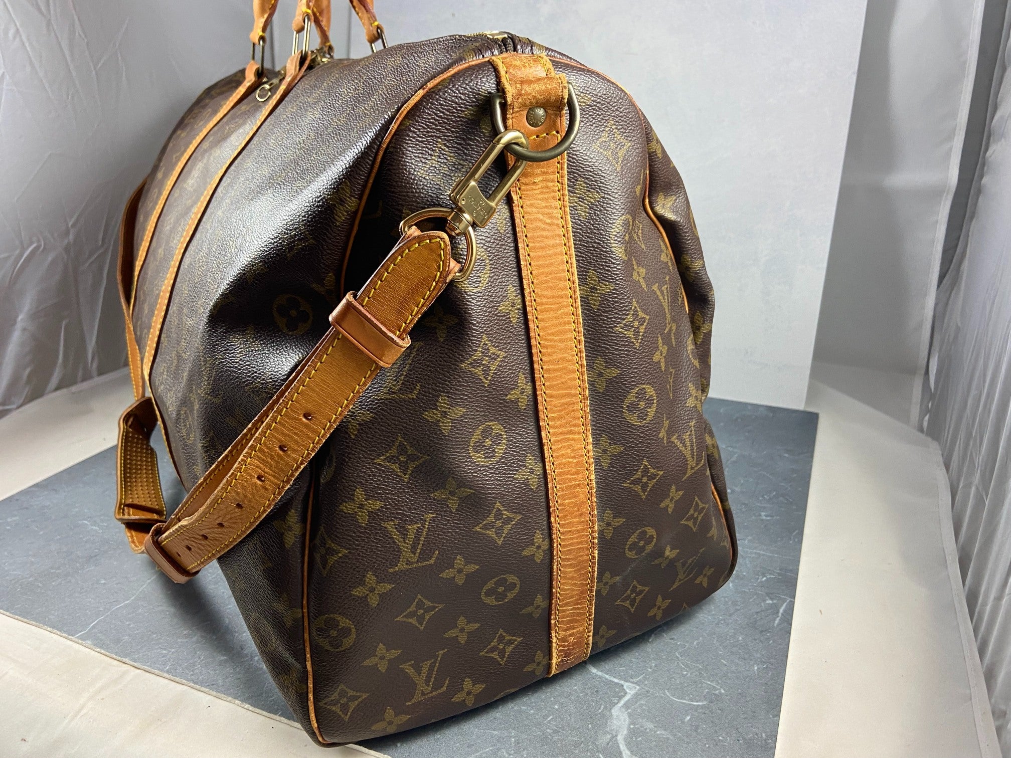 Louis Vuitton Keepall 60 Bandoulière Monogram Canvas