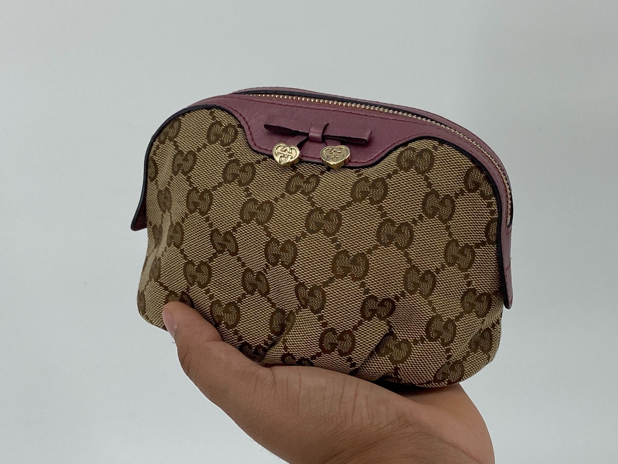 Gucci Necessaire Pouch Beige GG Monogram