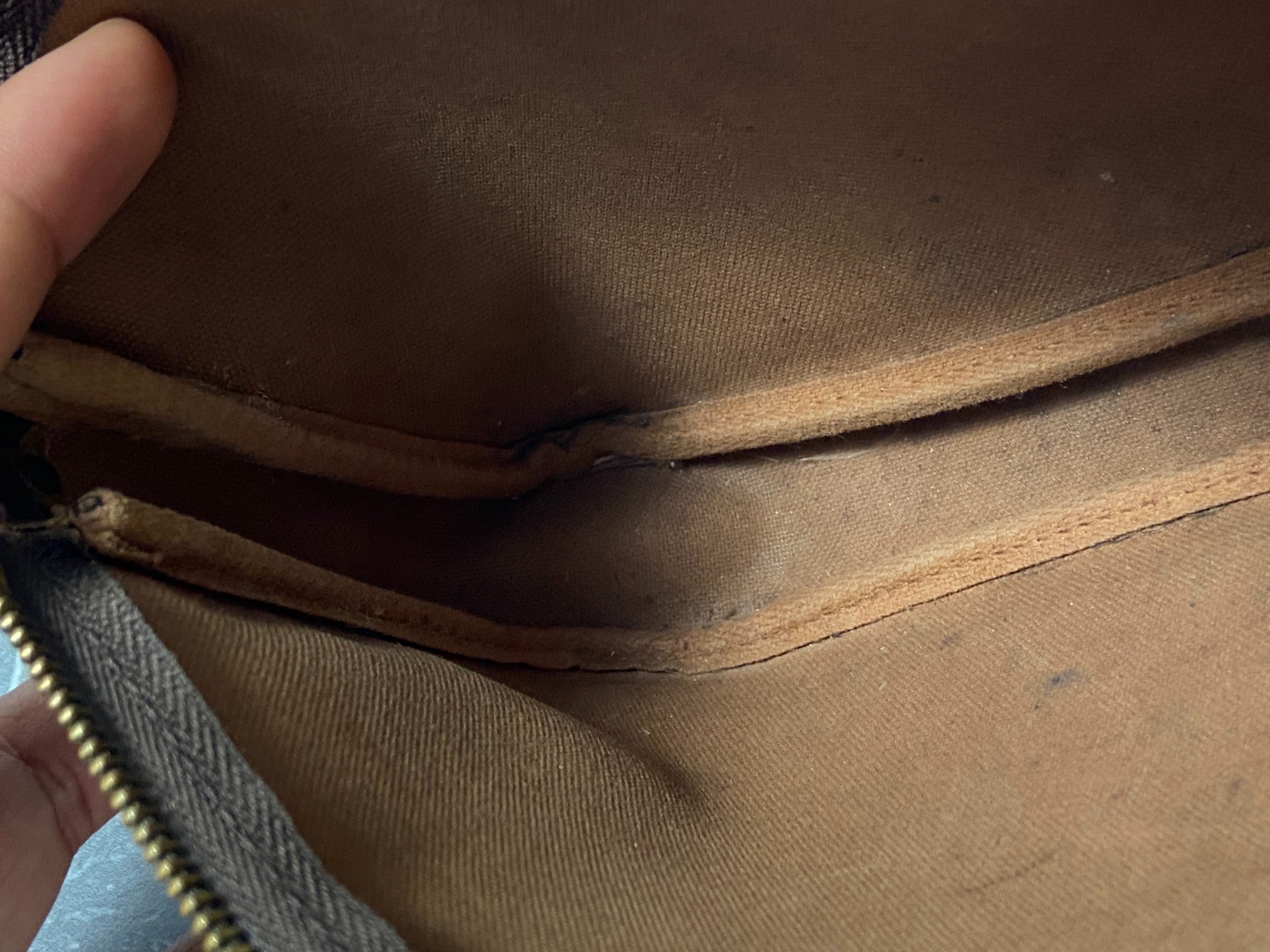 Louis Vuitton Pochette Accessoires Monogram Canvas