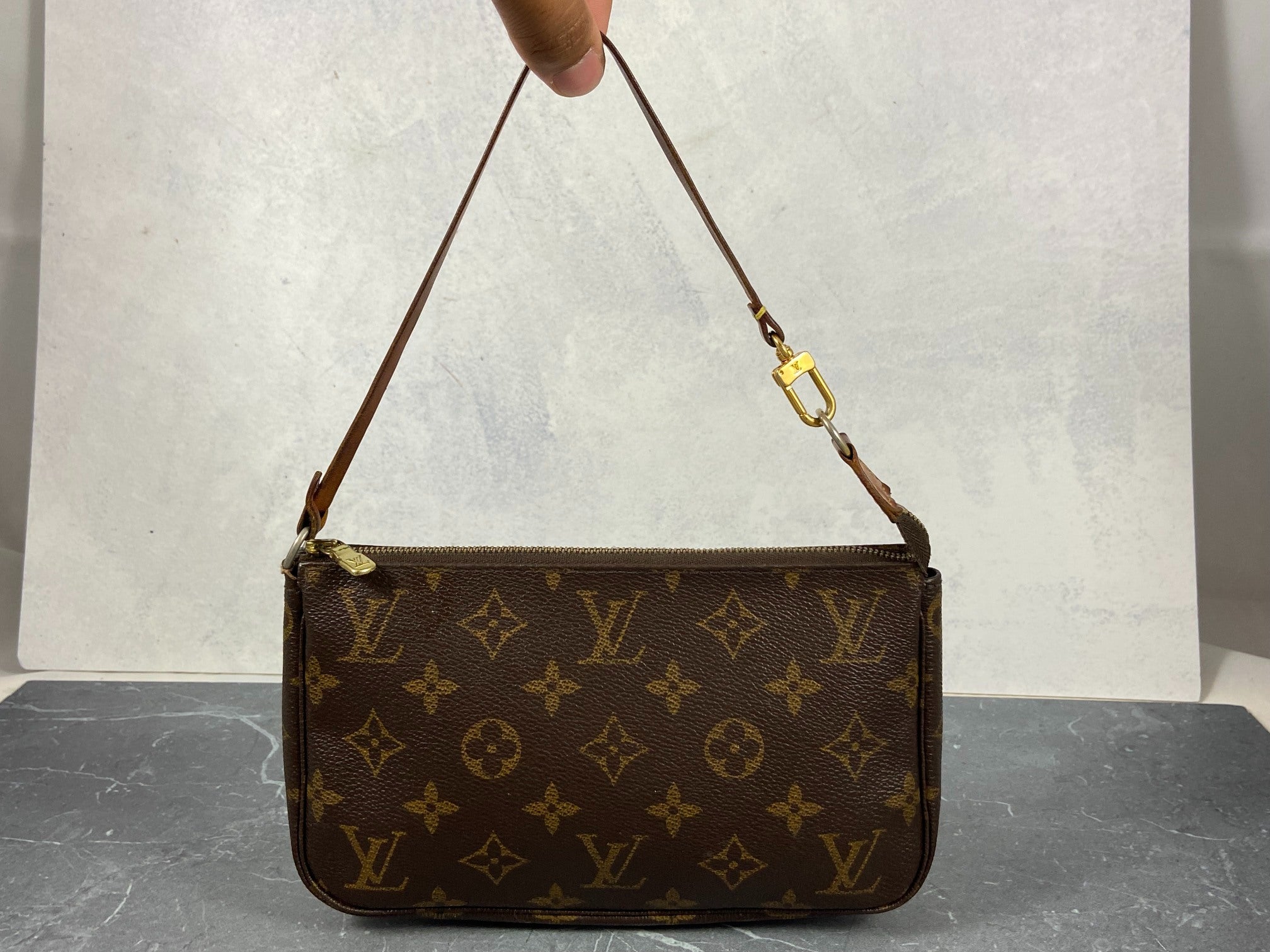 Louis Vuitton Pochette Accessoires Monogram Canvas
