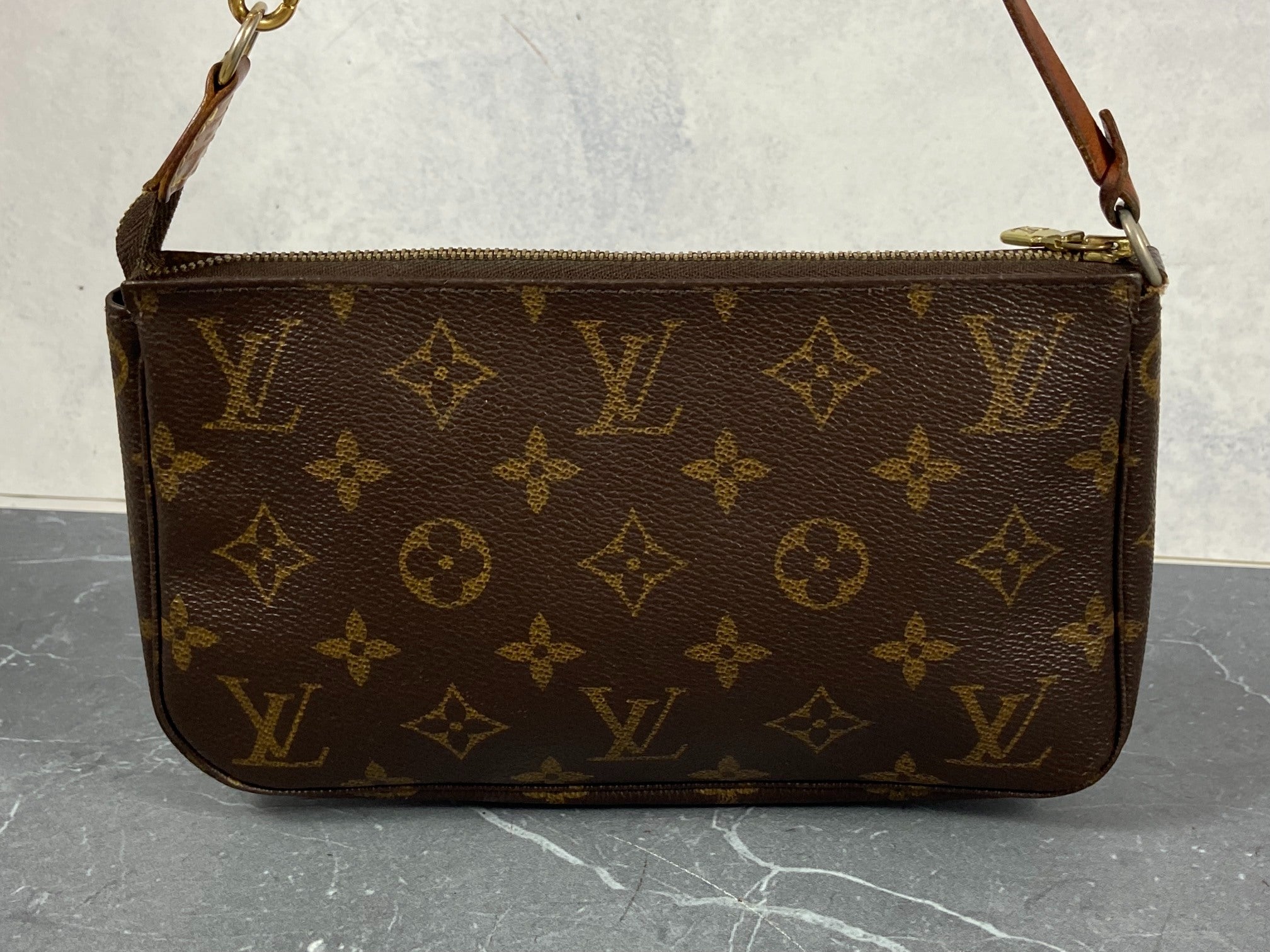 Louis Vuitton Pochette Accessoires Monogram Canvas