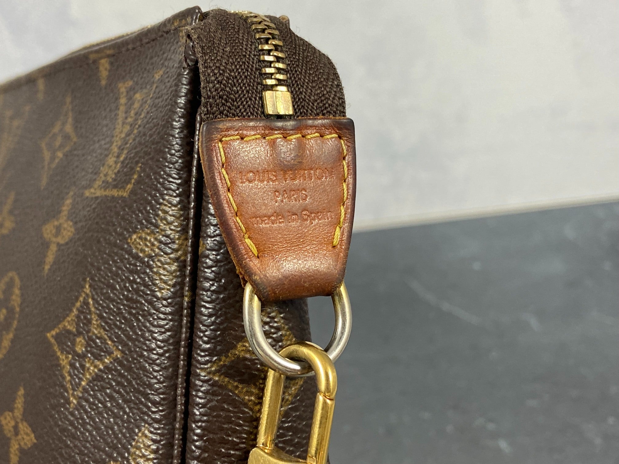 Louis Vuitton Pochette Accessoires Monogram Canvas