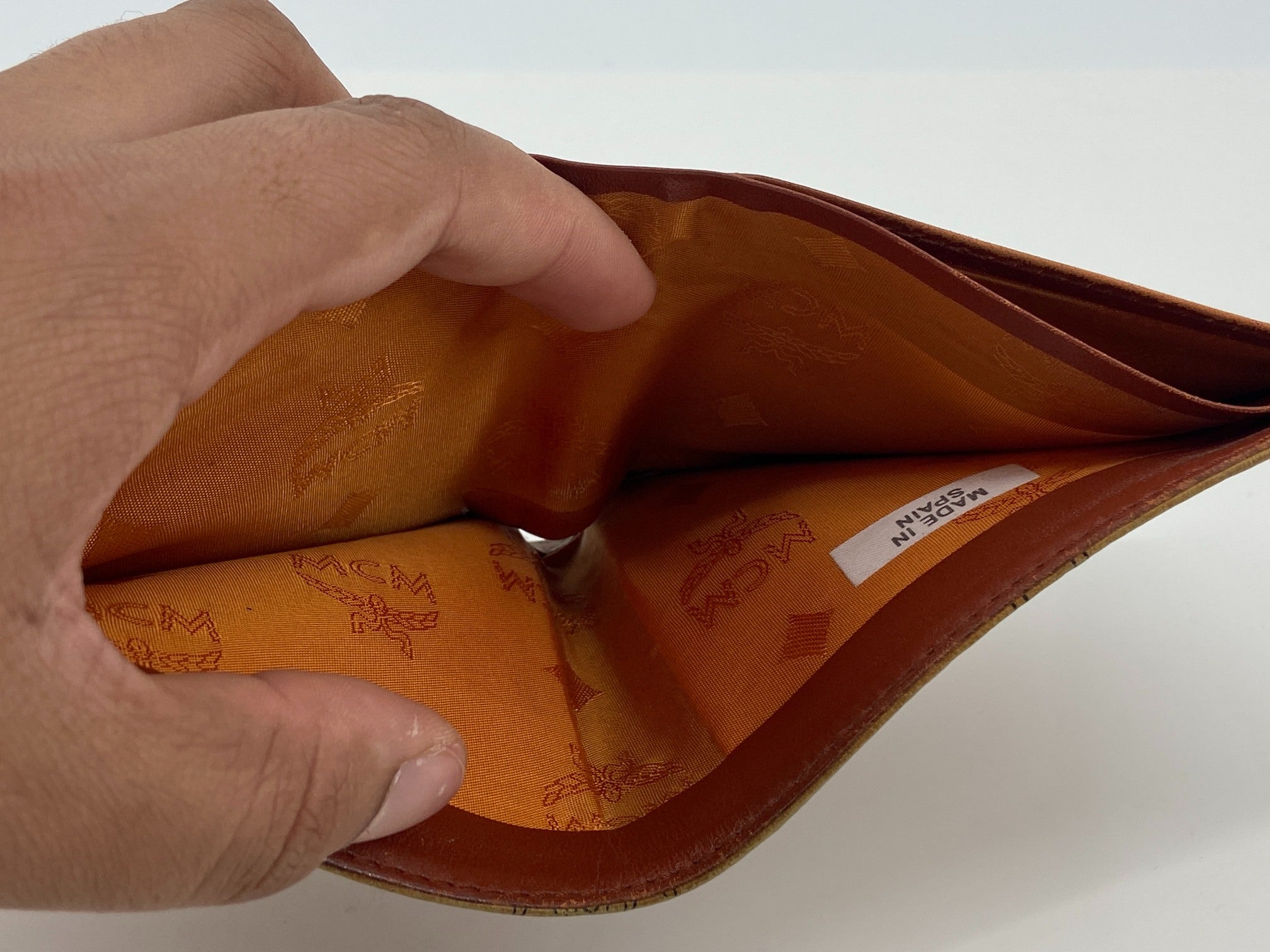 MCM Bifold Wallet Visetos Cognac Monogram