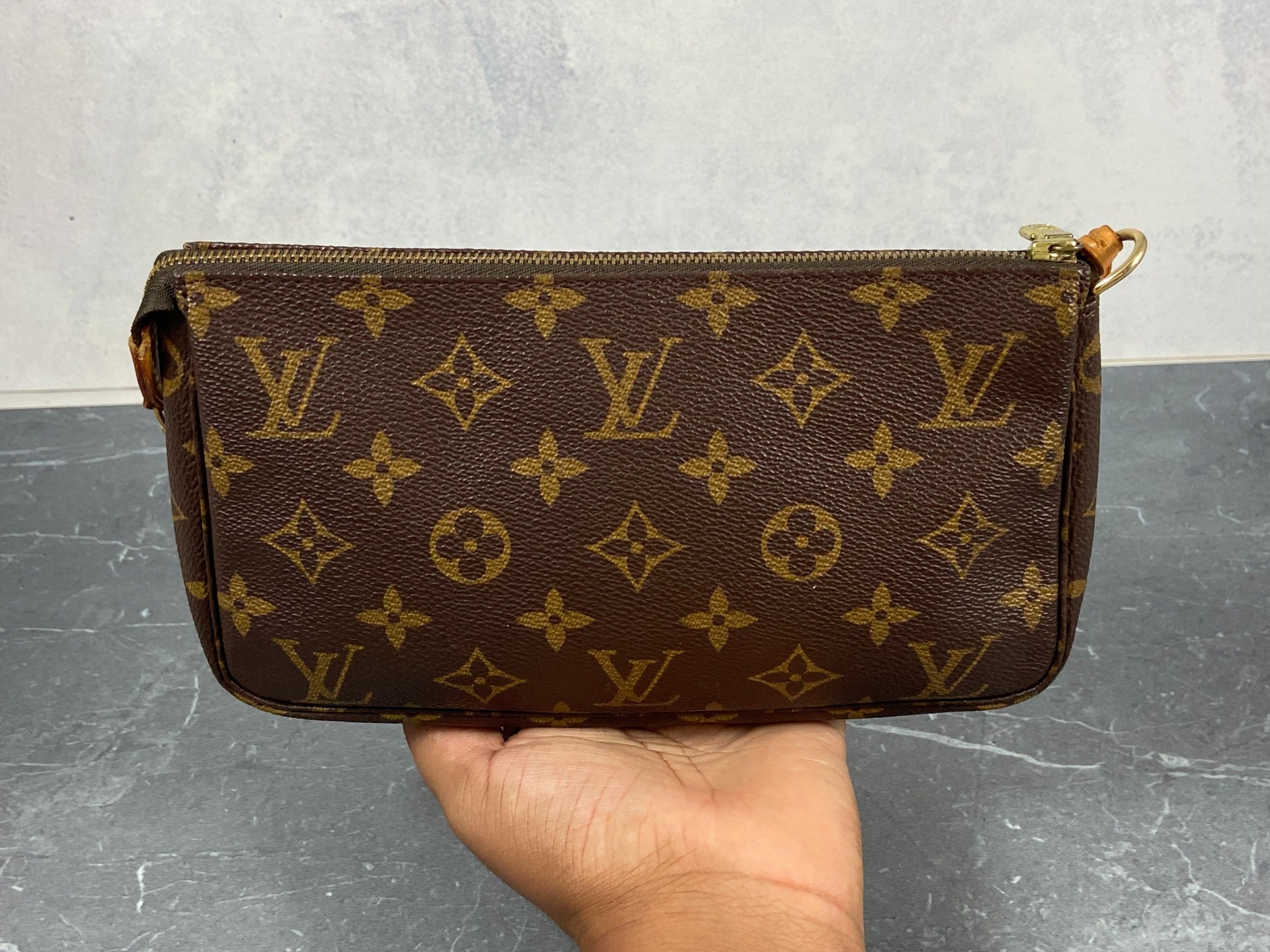 Louis Vuitton Pochette Accessoires Monogram Canvas