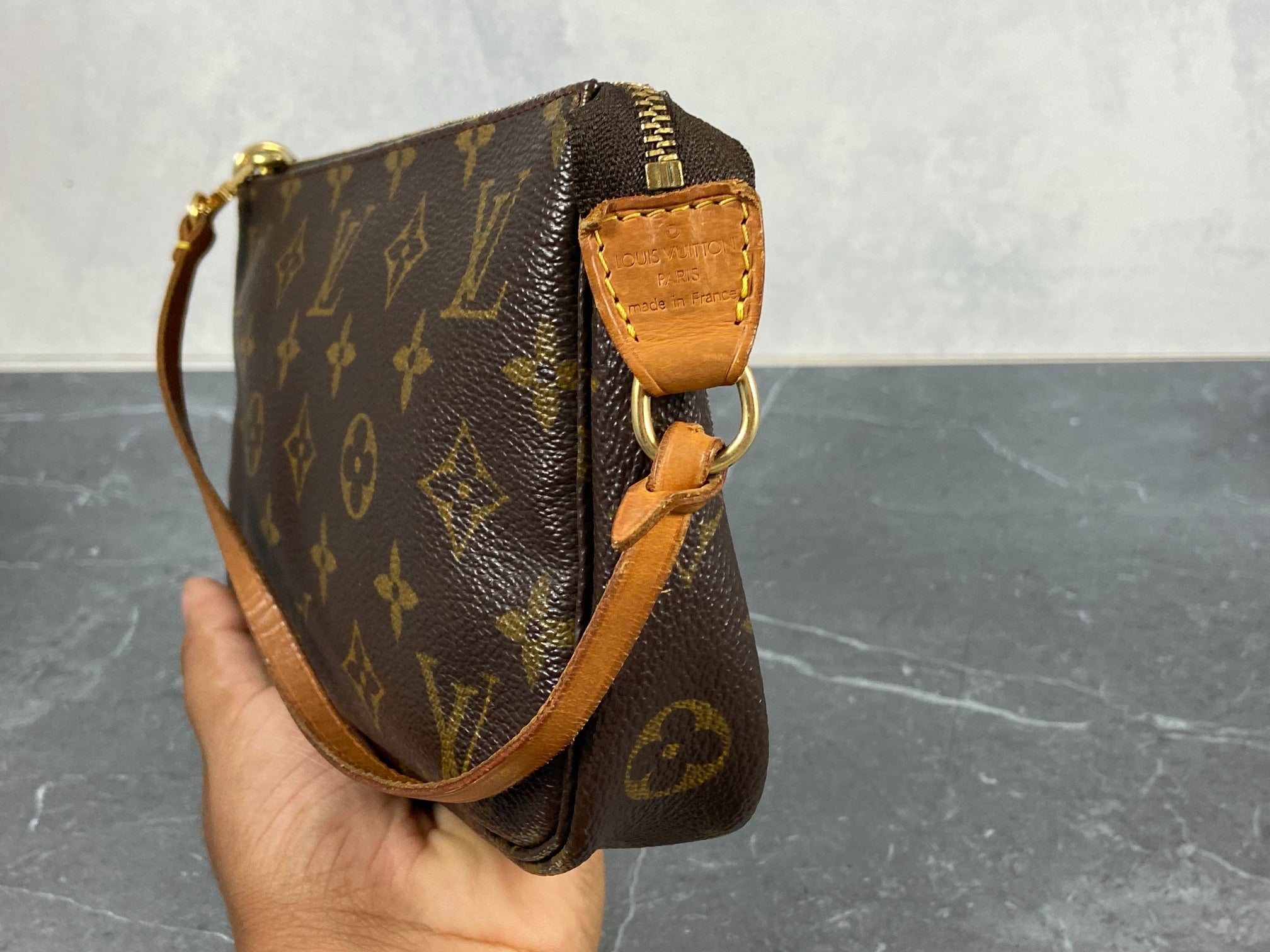 Louis Vuitton Pochette Accessoires Monogram Canvas