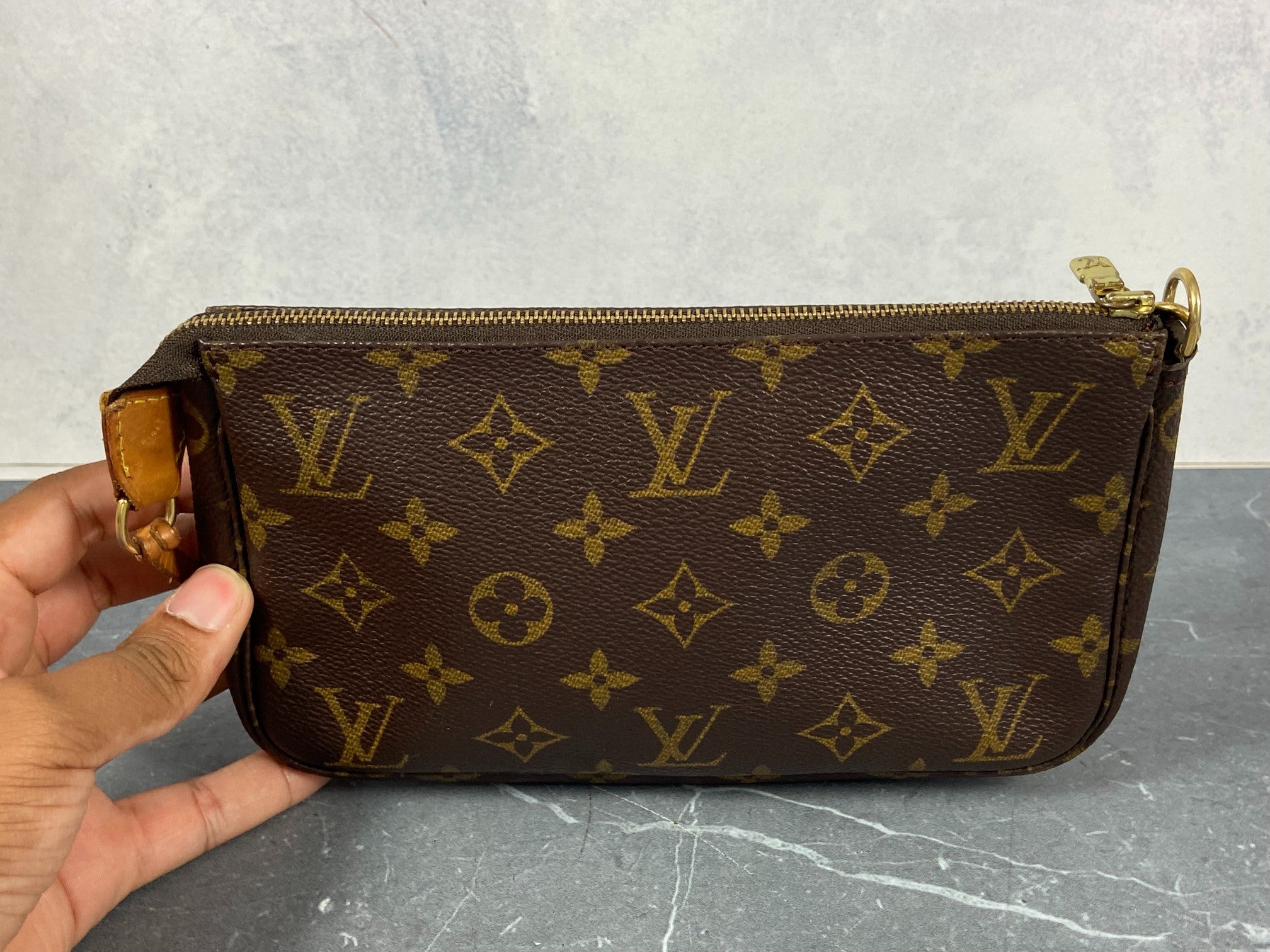 Louis Vuitton Pochette Accessoires Monogram Canvas