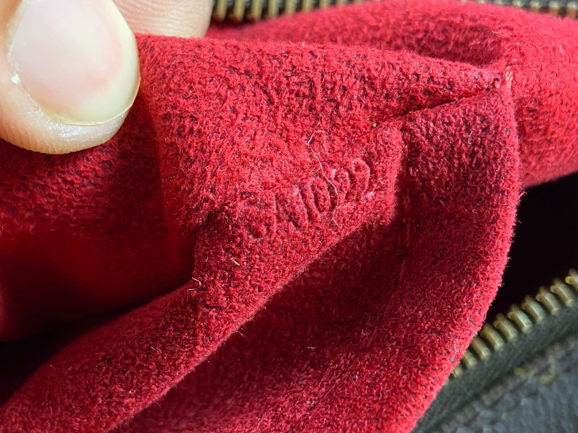 Louis Vuitton Croissant GM Hobo Bag Monogram Canvas