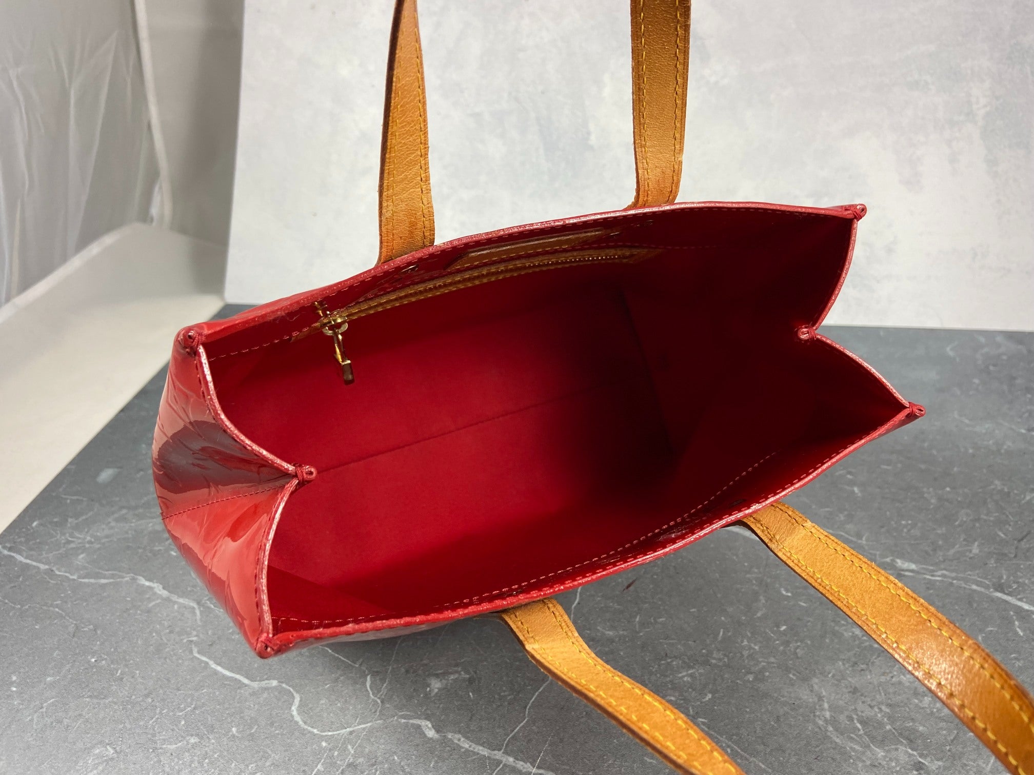 Louis Vuitton Reade PM Red Vernis Leather