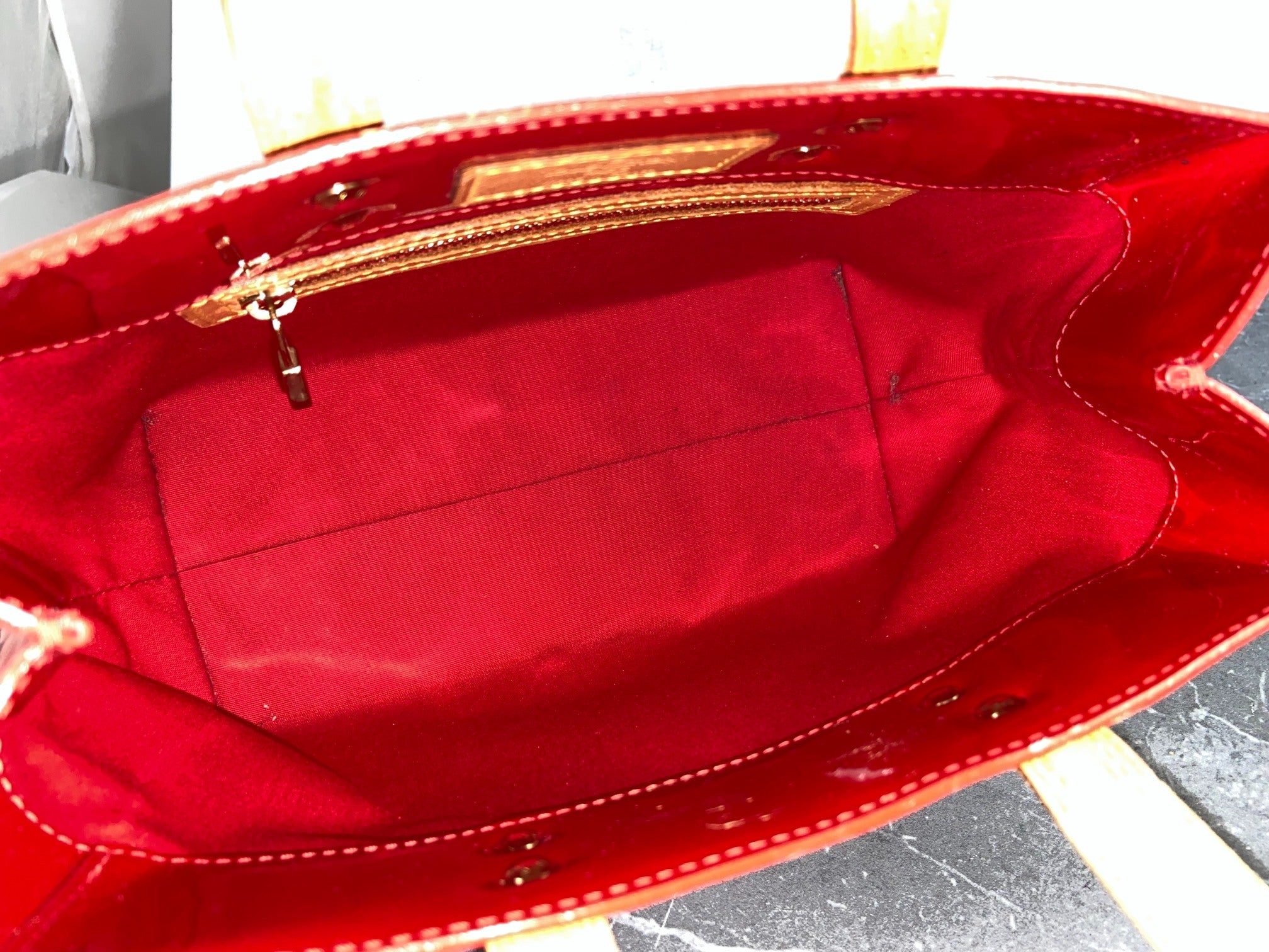 Louis Vuitton Reade PM Red Vernis Leather