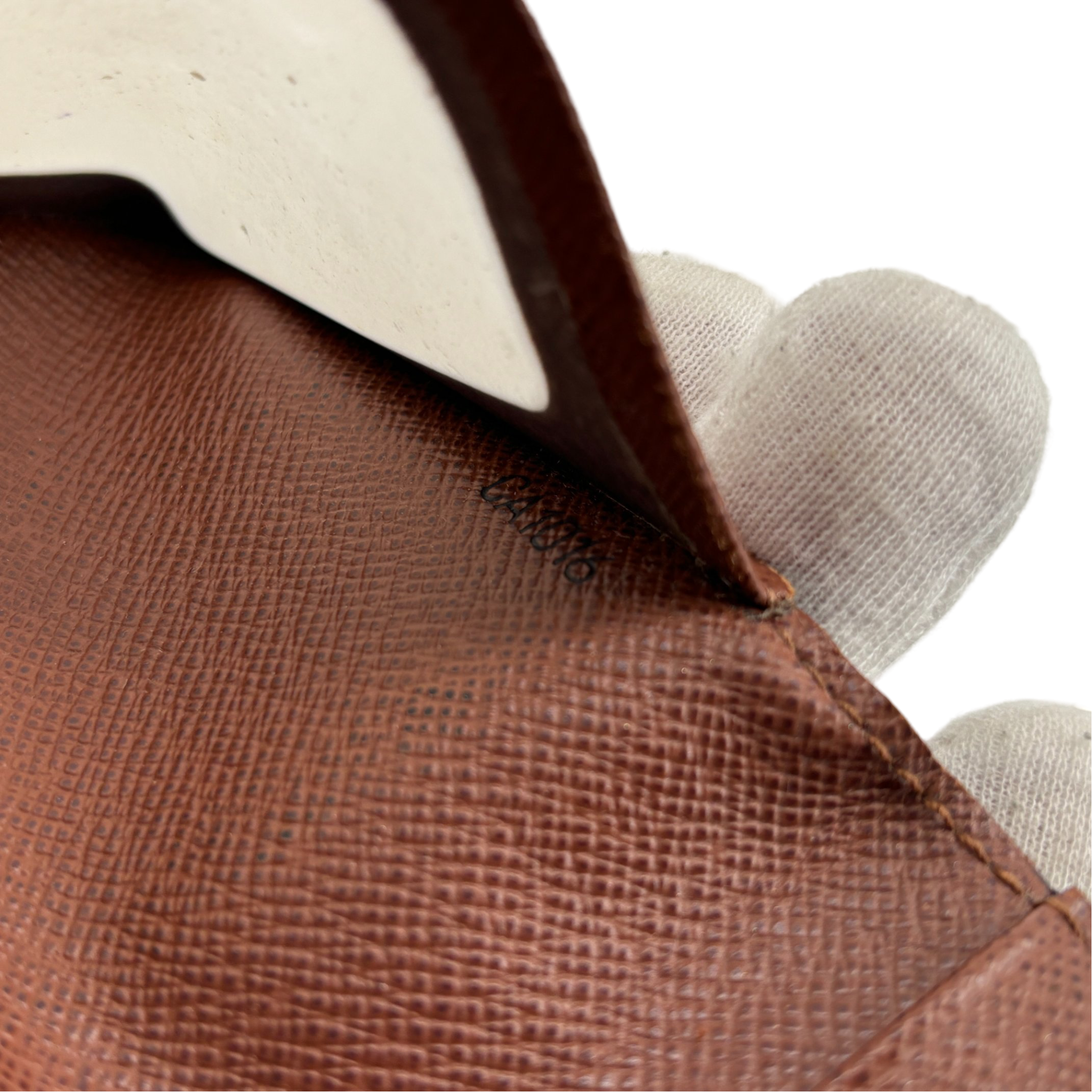 Louis Vuitton Small Wallet / Card Case Monogram Canvas