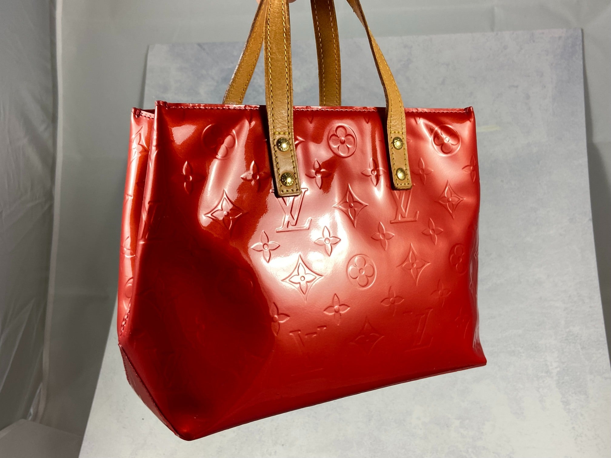 Louis Vuitton Reade PM Red Vernis Leather