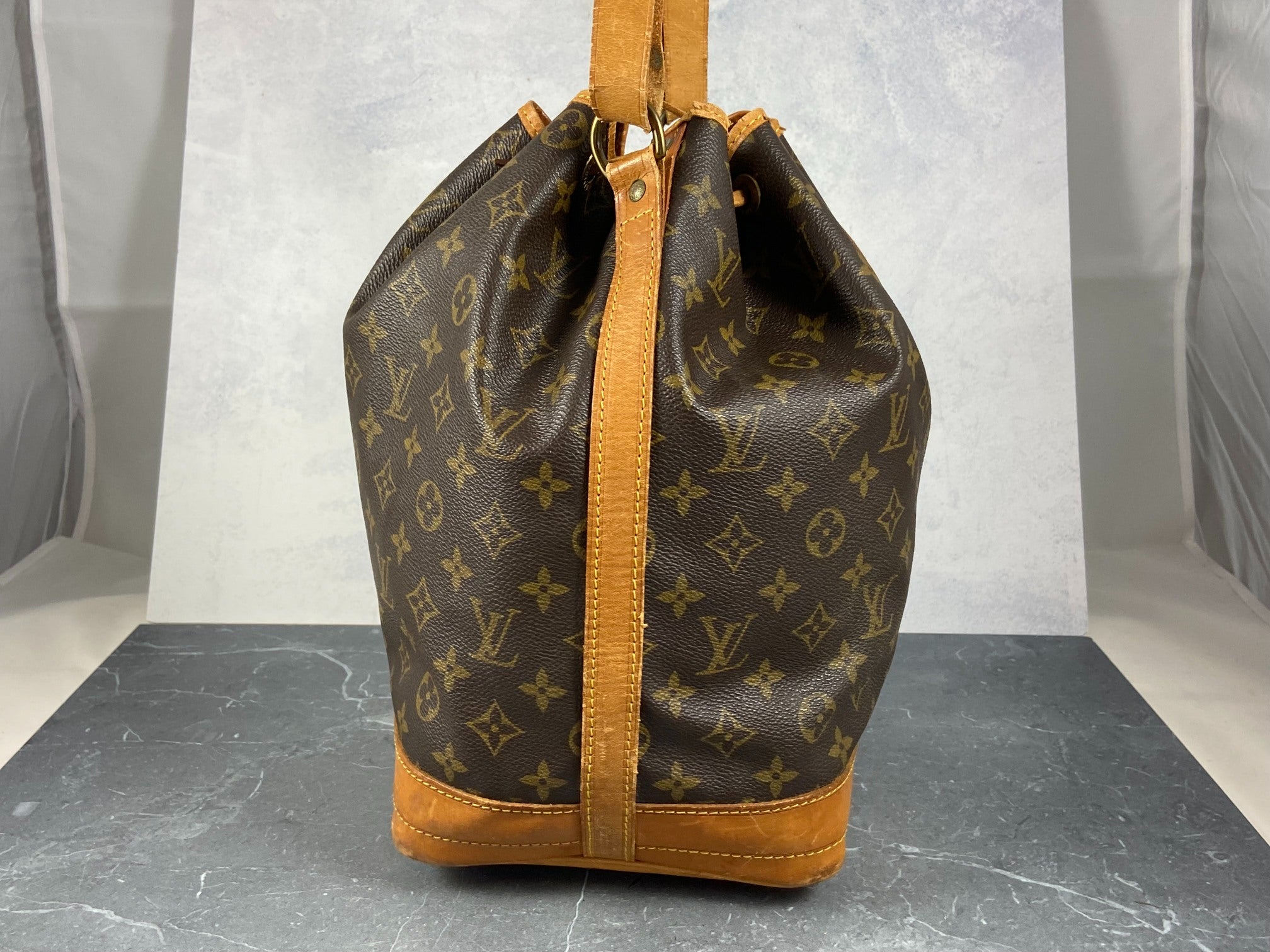 Louis Vuitton Sac Noé Grand Monogram Canvas