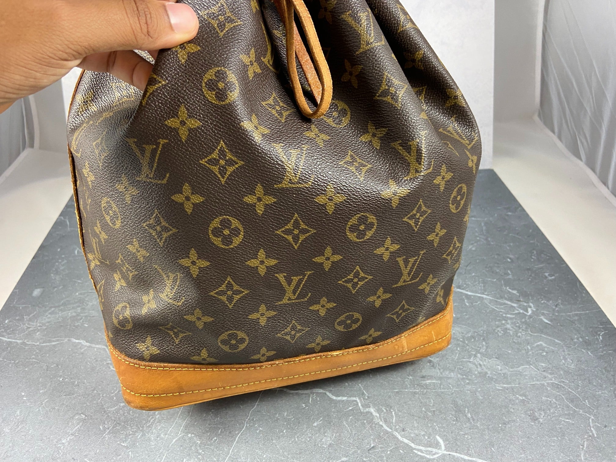 Louis Vuitton Sac Noé Grand Monogram Canvas