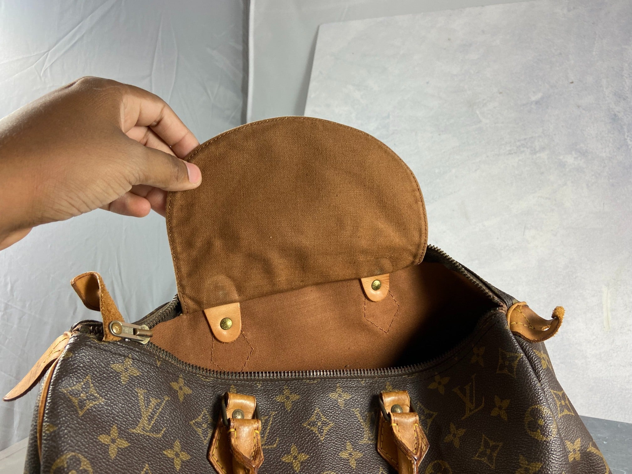 Louis Vuitton Speedy 35 Monogram Canvas