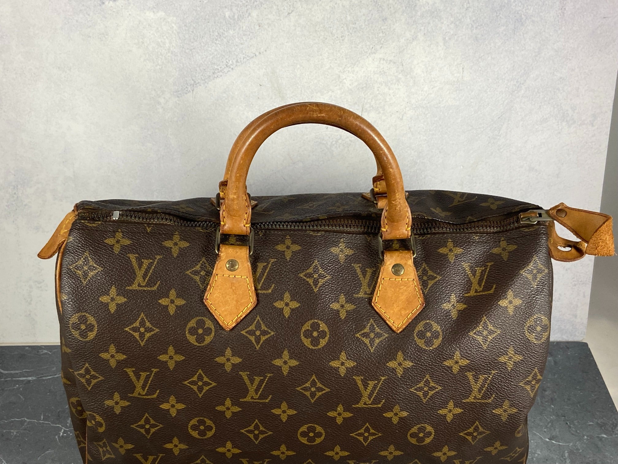 Louis Vuitton Speedy 35 Monogram Canvas