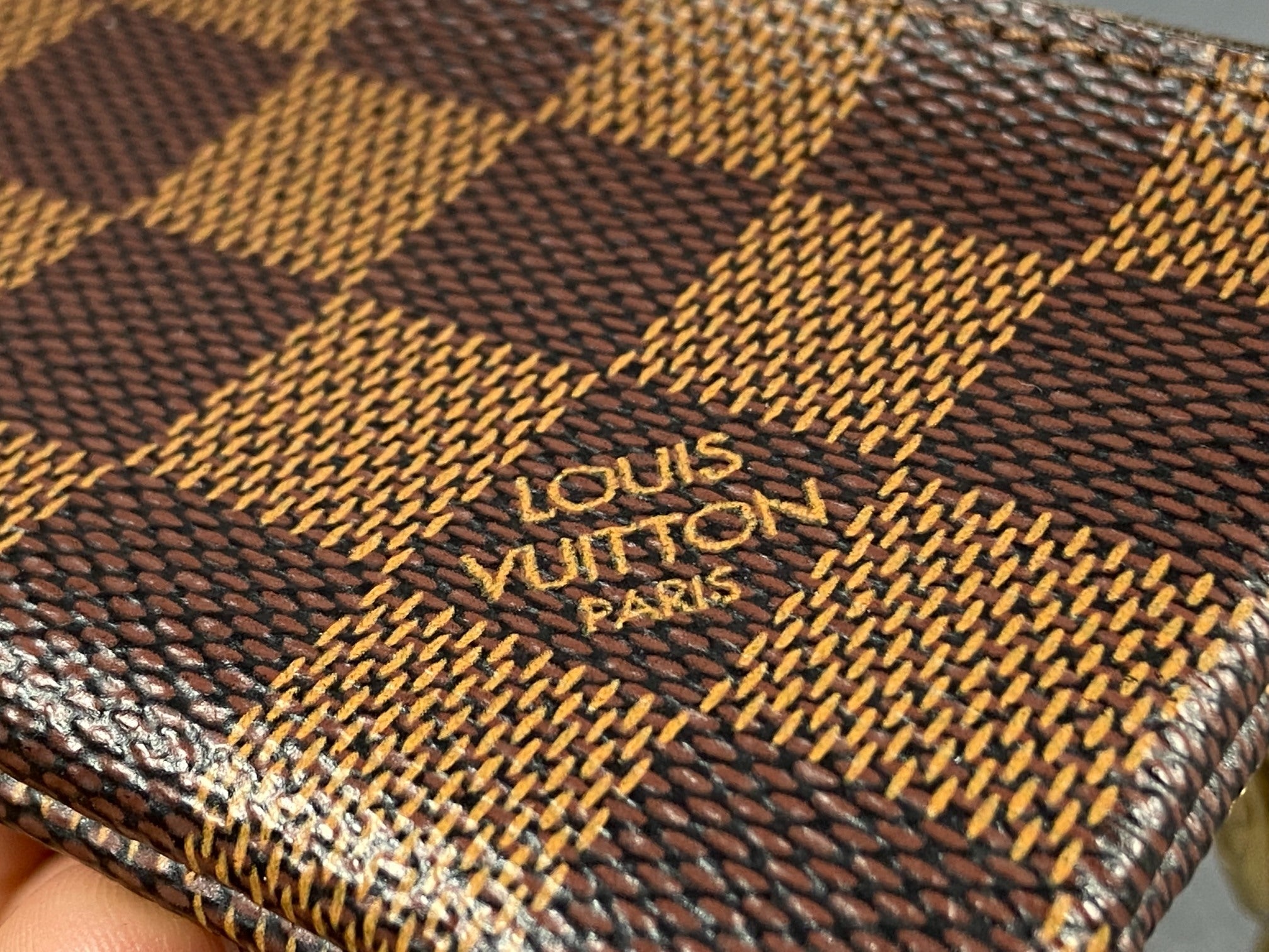 Louis Vuitton Pochette Cles Key Pouch Damier Ebene Canvas