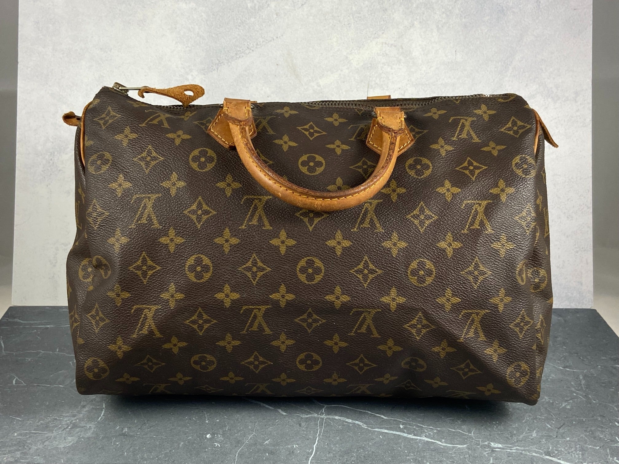 Louis Vuitton Speedy 35 Monogram Canvas