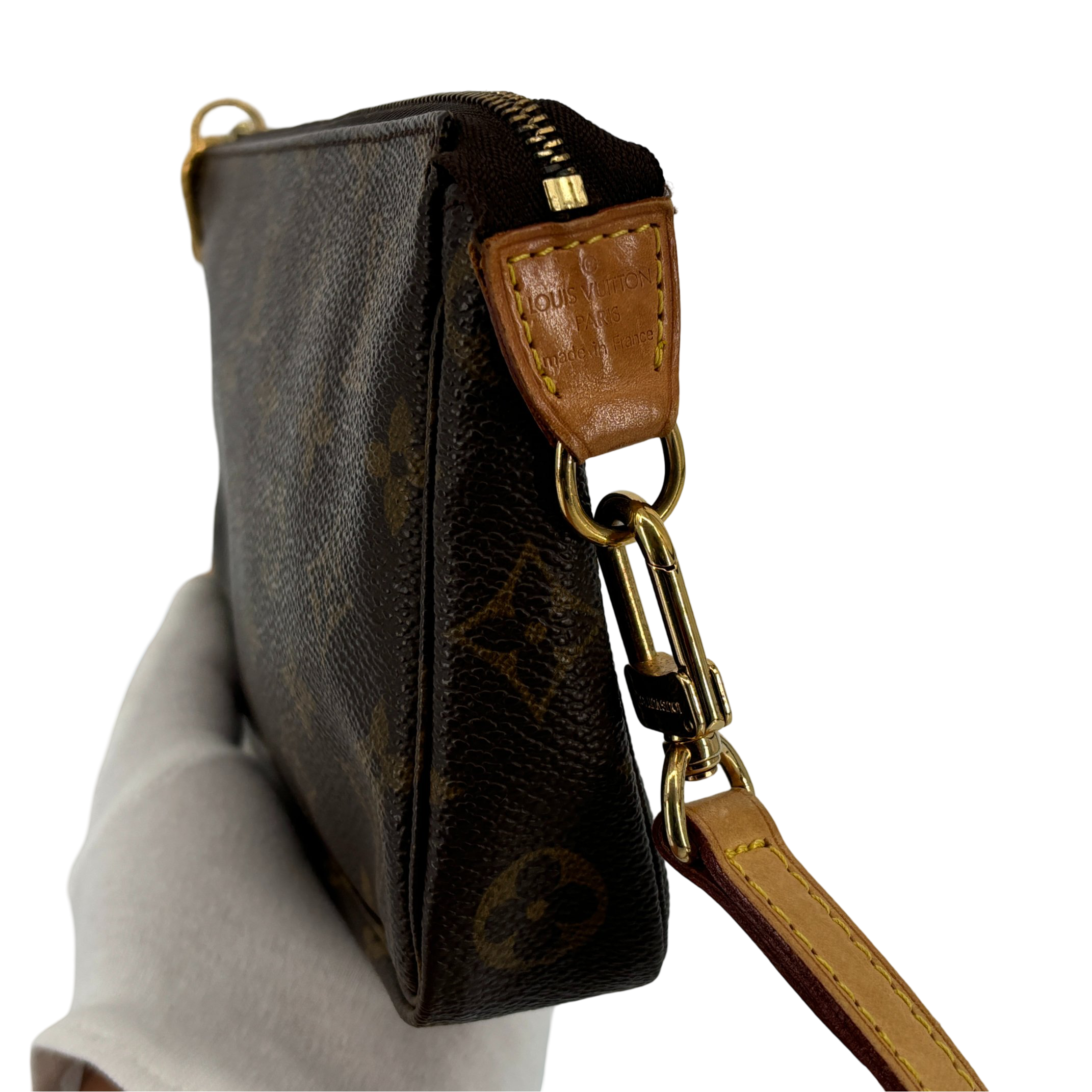 Louis Vuitton Pochette Accessoires Monogram Canvas incl. Dustbag