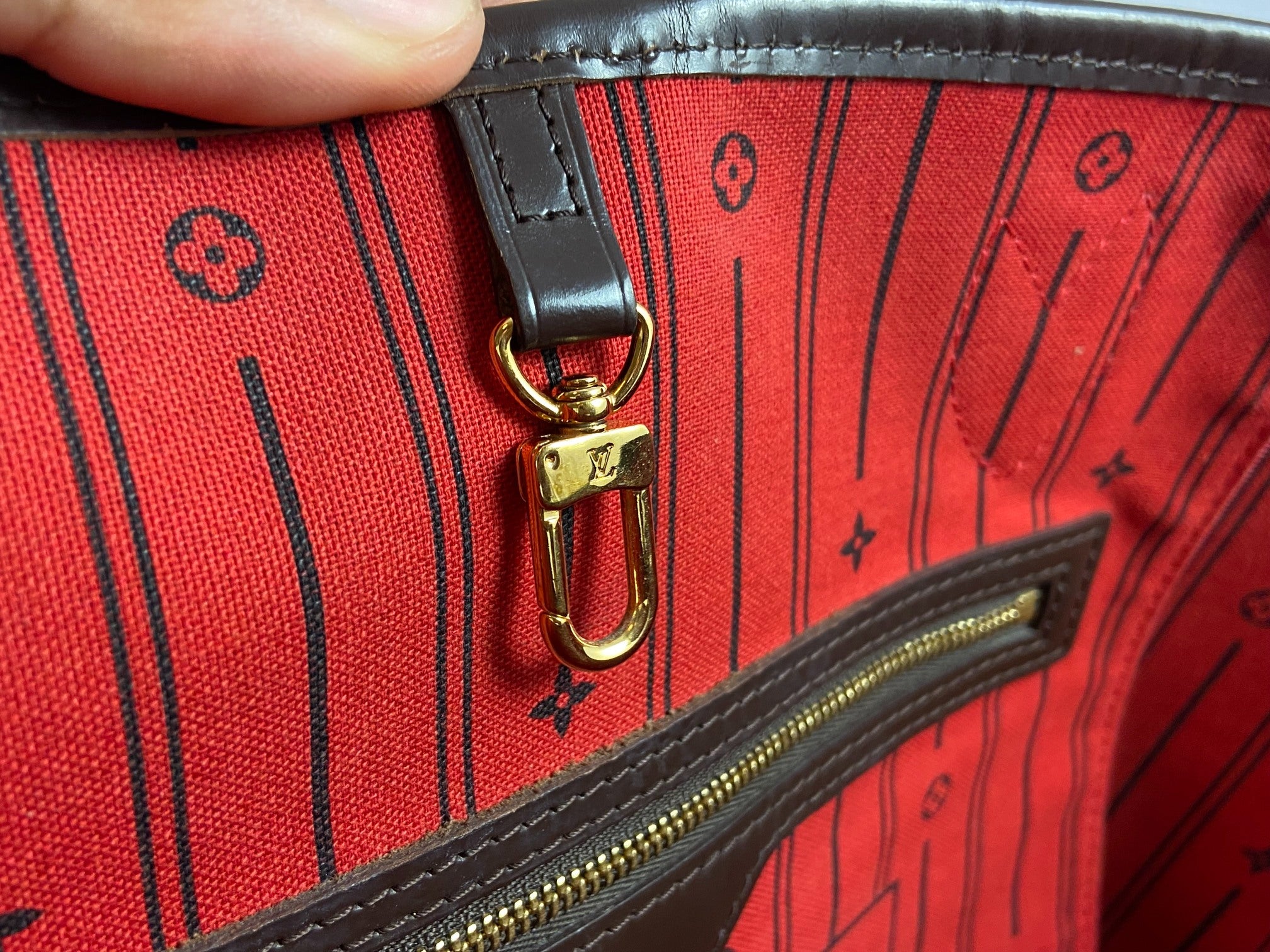 Louis Vuitton Neverfull MM Damier Ebene Canvas