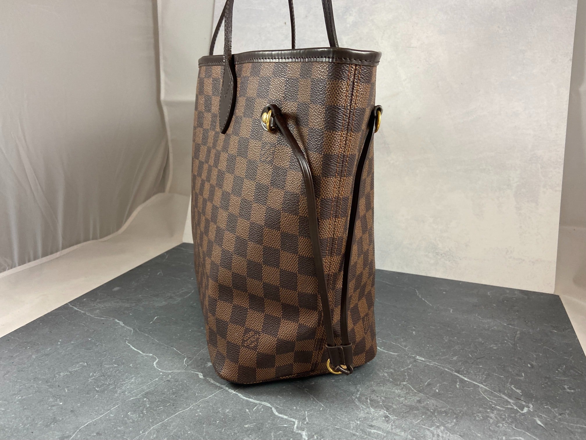 Louis Vuitton Neverfull MM Damier Ebene Canvas