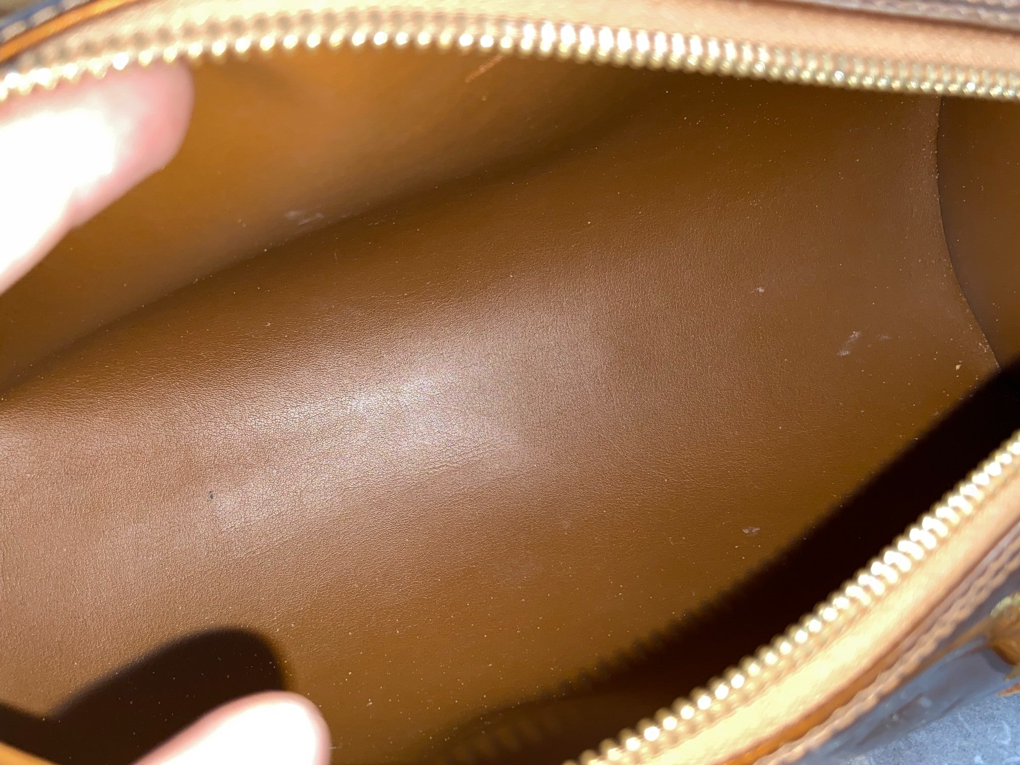 Louis Vuitton Bedford / Papillon Brown Vernis Leather