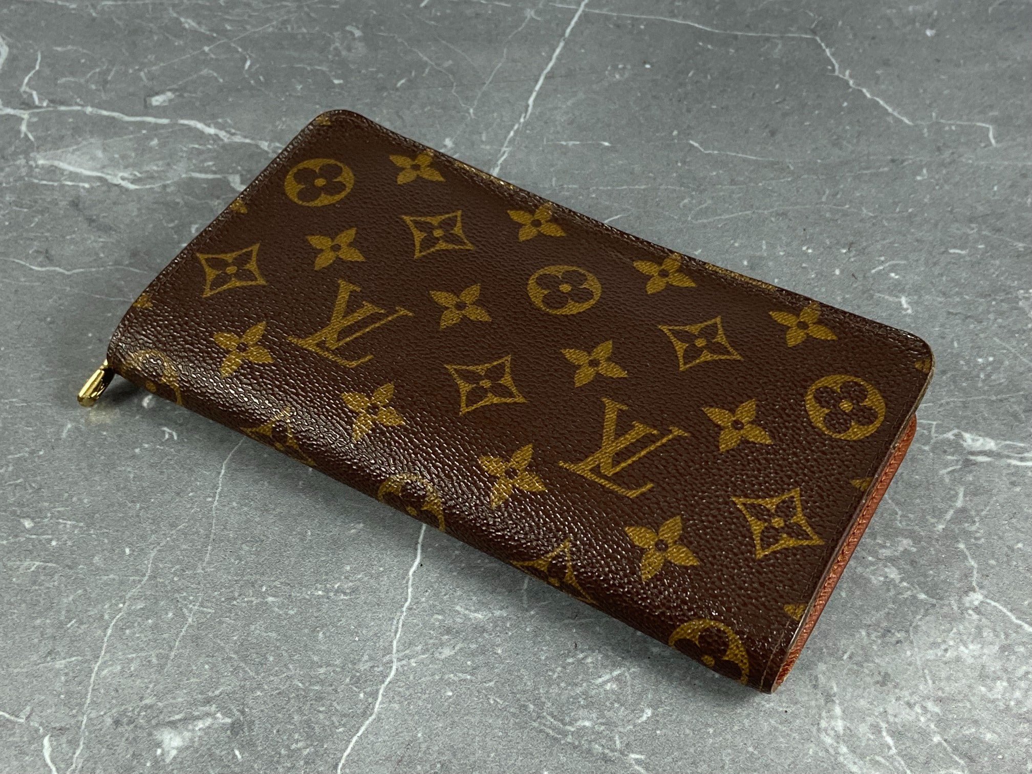 Louis Vuitton Zippy Wallet Monogram Canvas