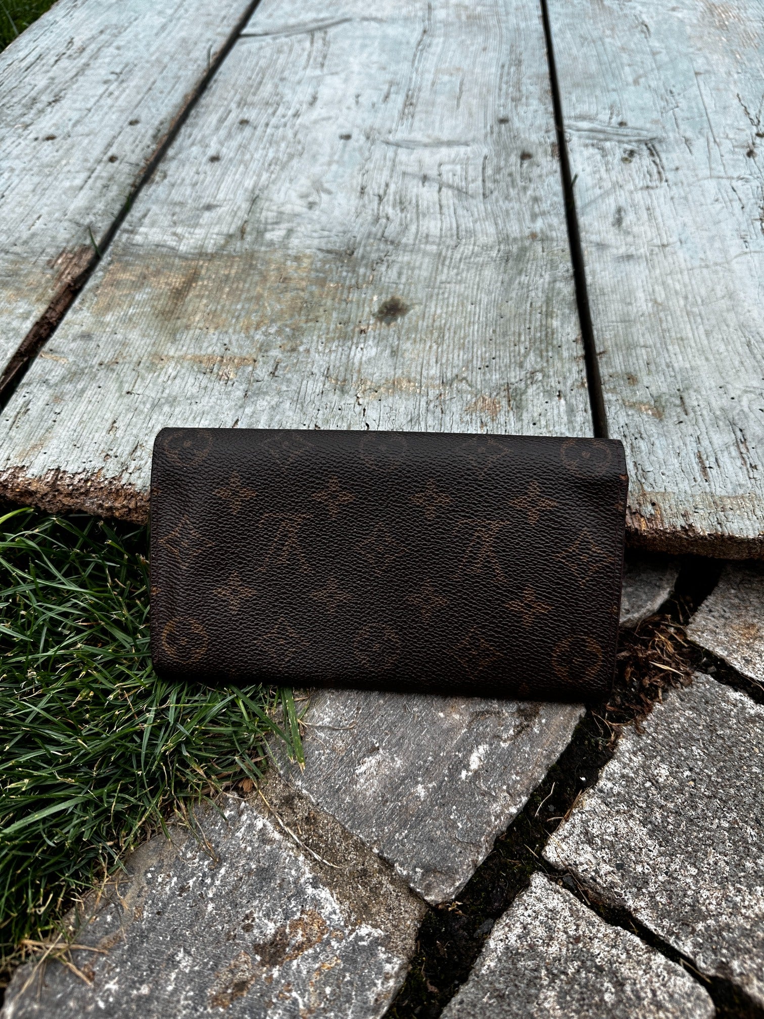 Louis Vuitton Sarah Wallet Monogram Canvas