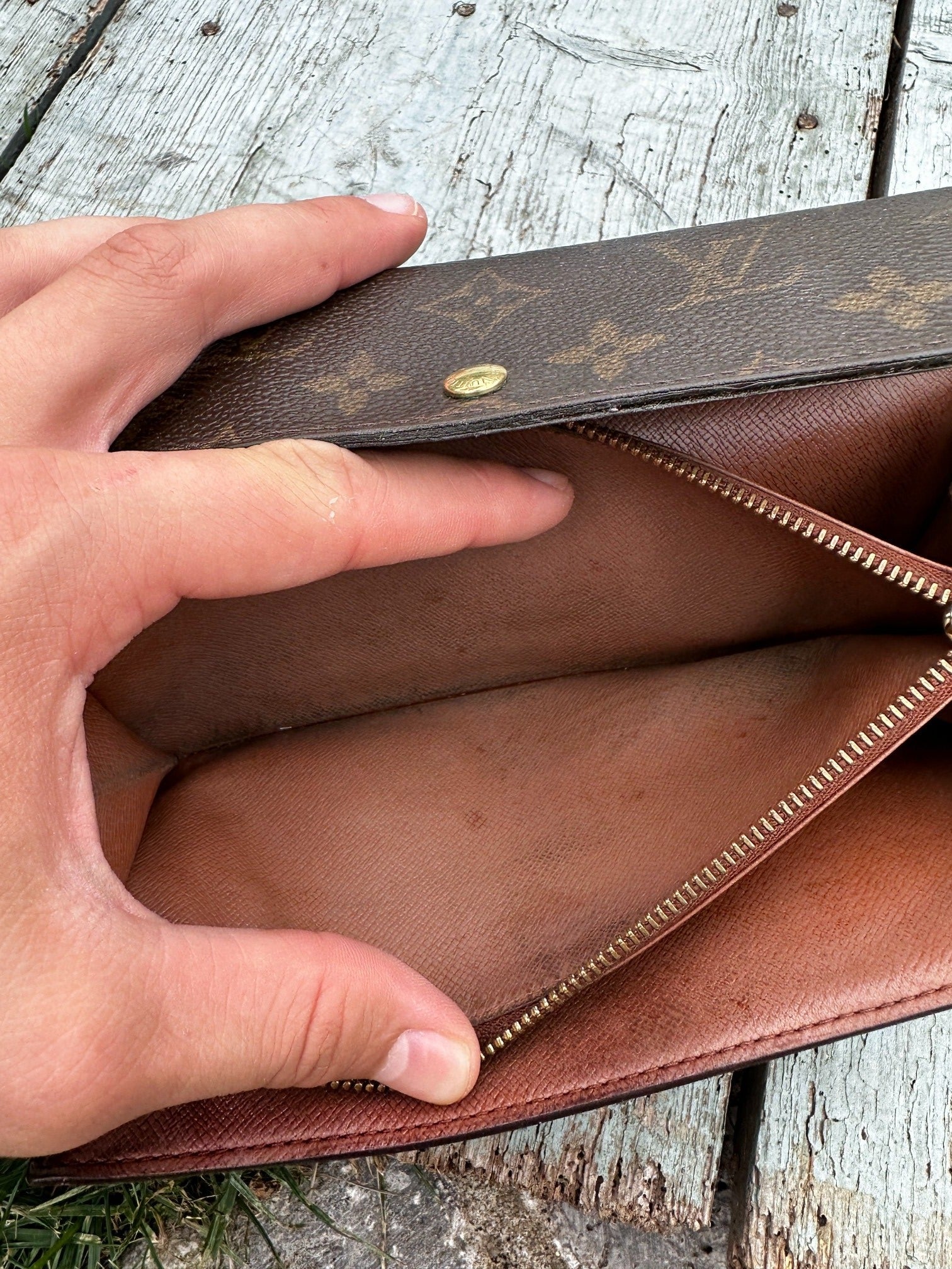 Louis Vuitton Sarah Wallet Monogram Canvas