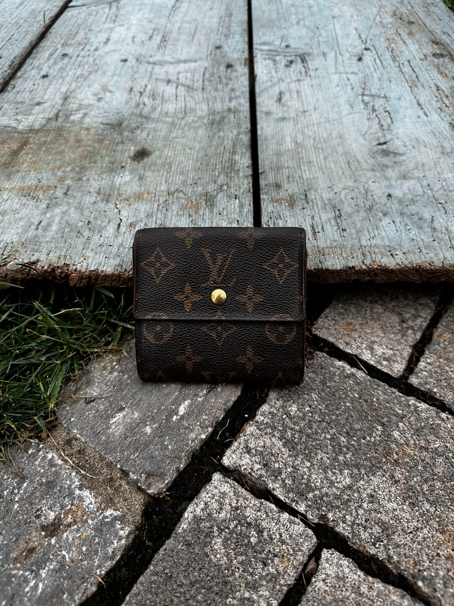 Louis Vuitton Elise Wallet Monogram Canvas