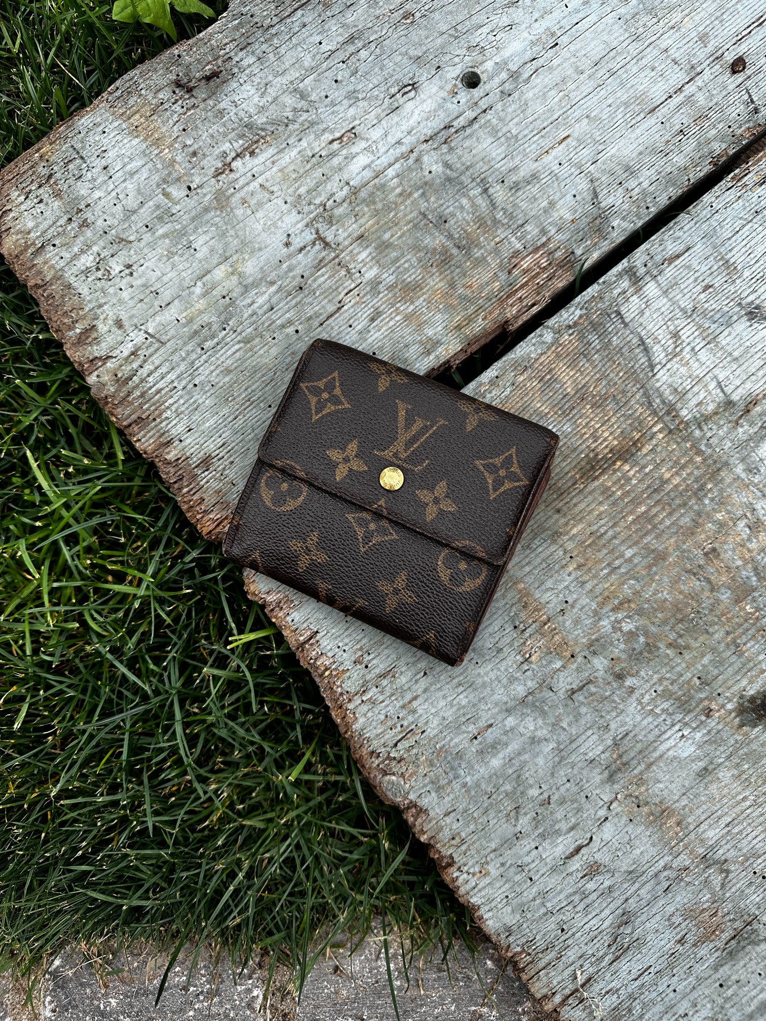 Louis Vuitton Elise Wallet Monogram Canvas