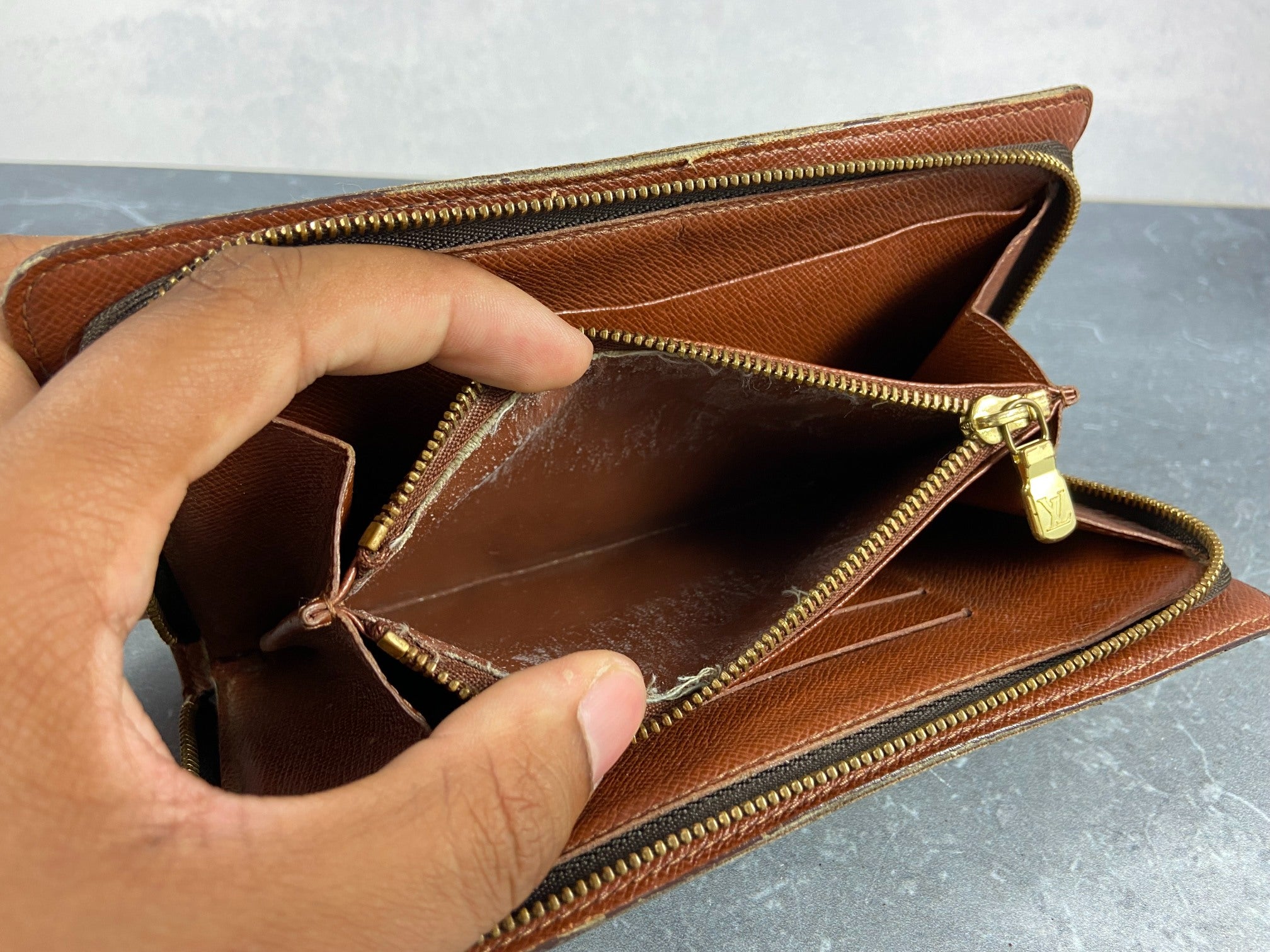 Louis Vuitton Zippy Wallet Monogram Canvas