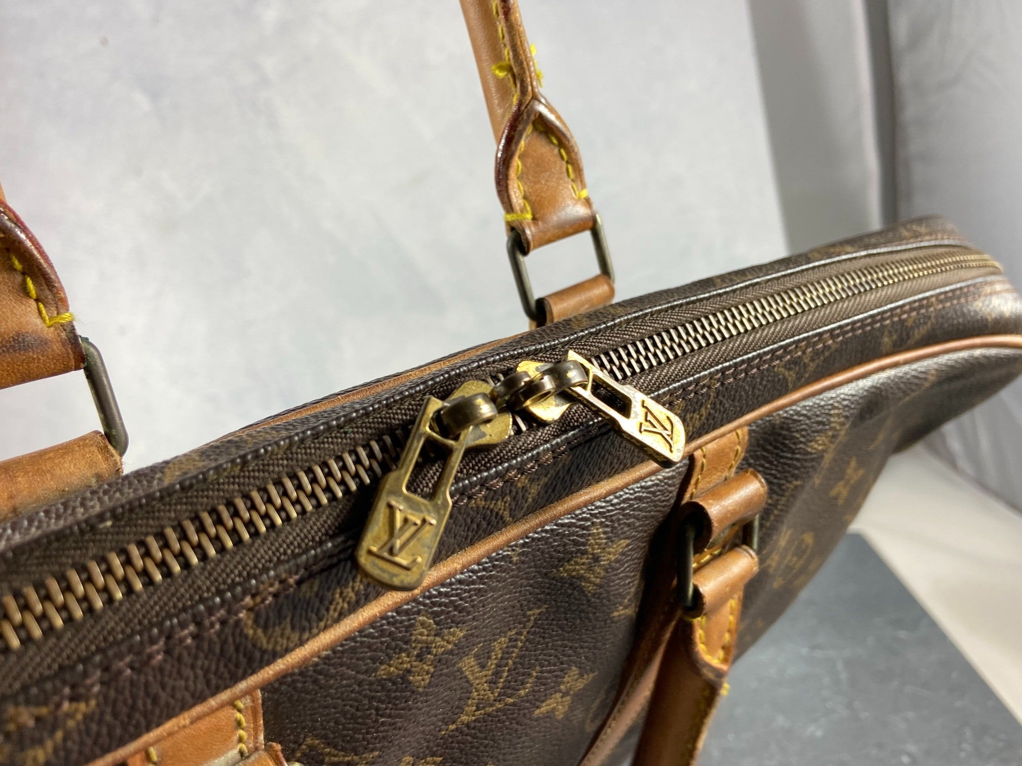 Louis Vuitton Porte Documents Voyage Monogram Canvas