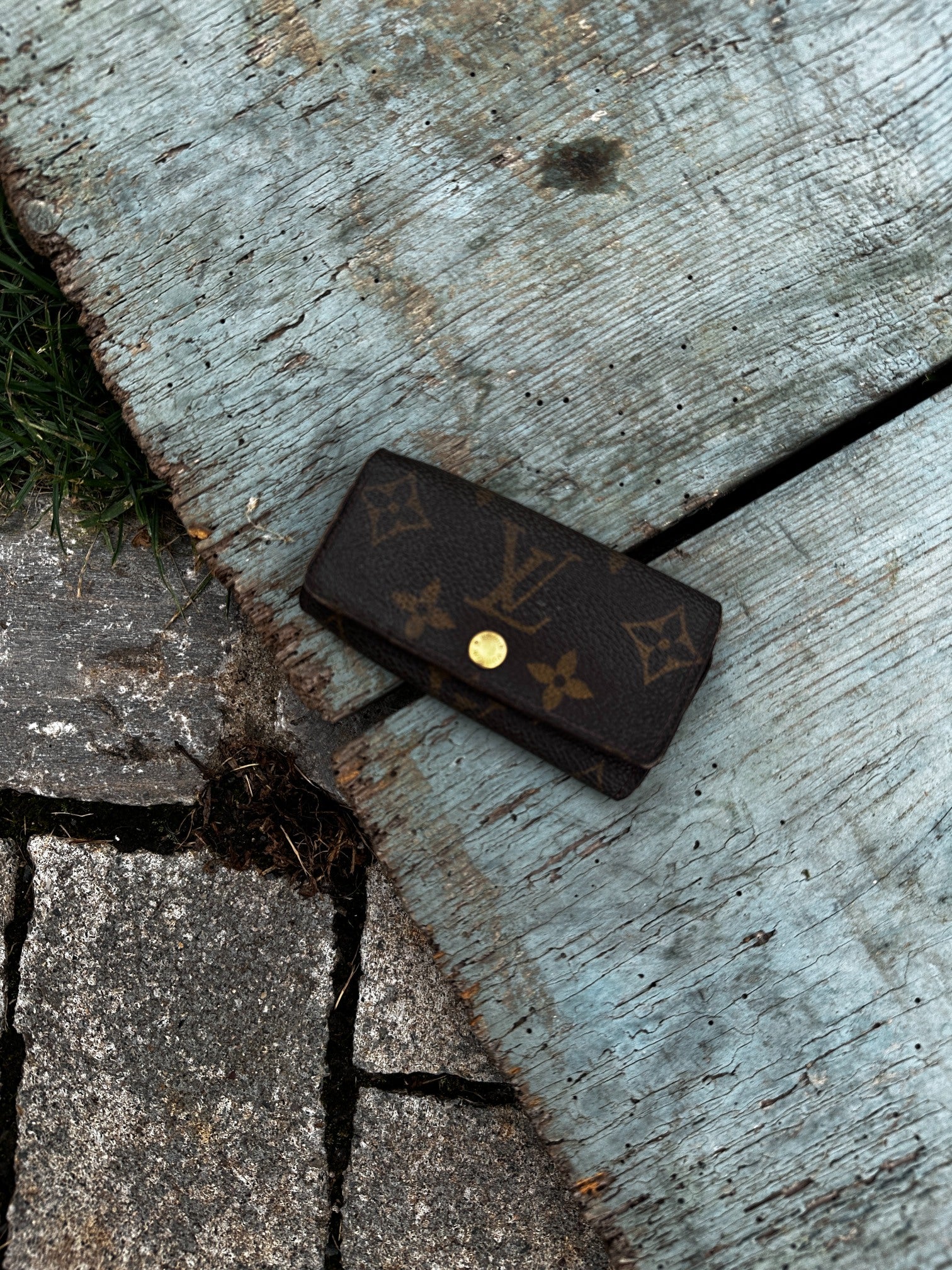 Louis Vuitton 4 Key Holder Monogram Canvas